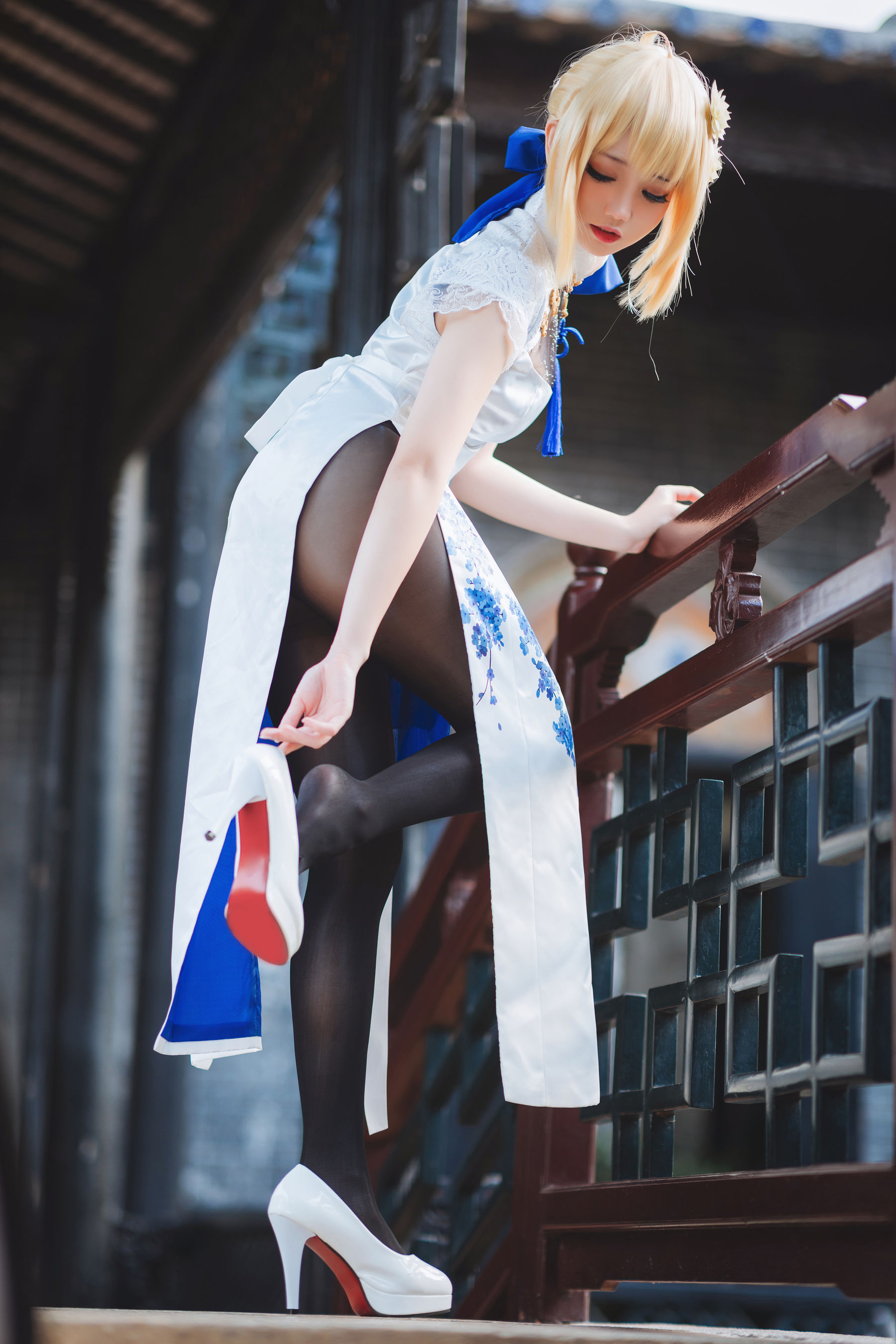 [COSPLAY] 焖焖碳 – saber旗袍