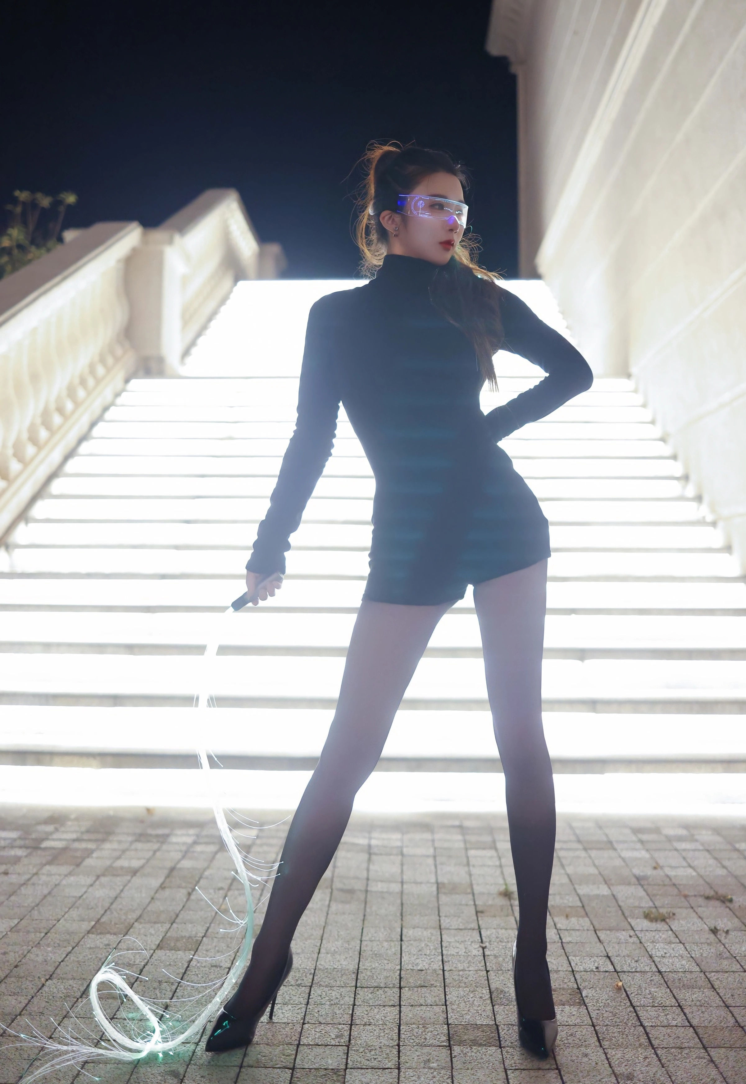 [XiuRen秀人网] 2025.10.31 No.10936 小肉肉咪 黑色连衣短裙 性感写真 [77+1P]