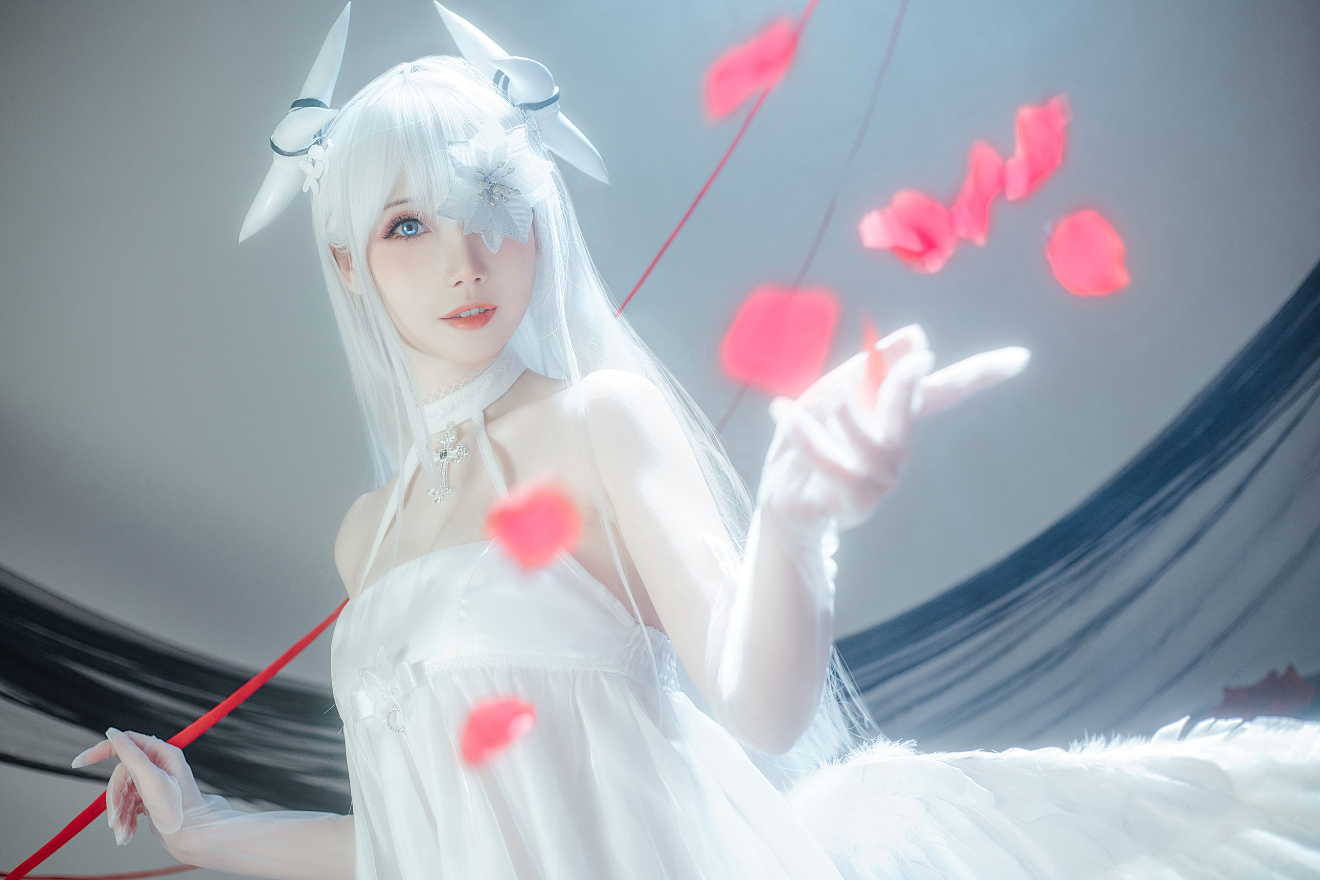 [COSPLAY] 焖焖碳&Tomoyo酱 – 碧蓝航线 埃姆登 双黑白夜之主