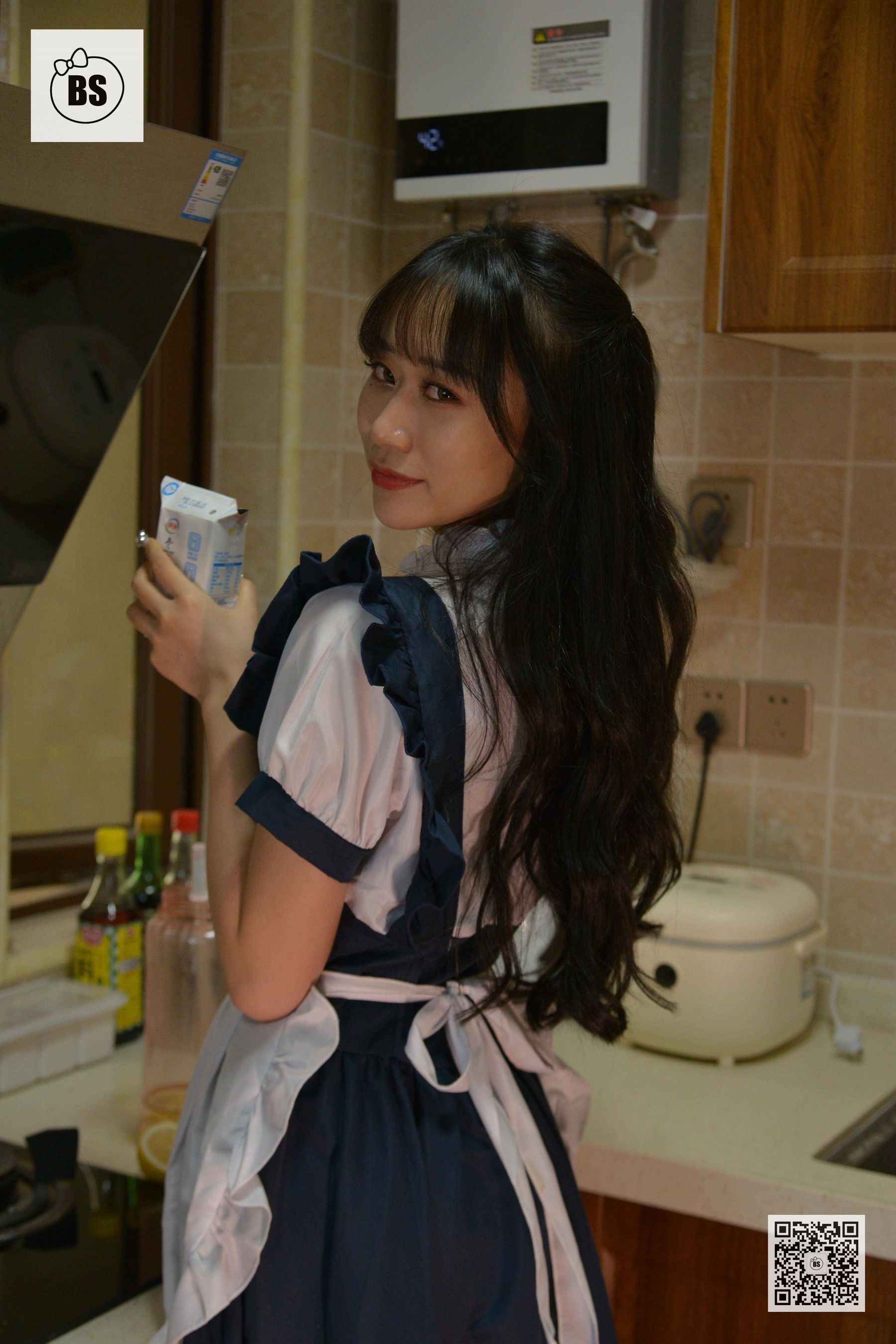 [我丝你想] MX004 美西 厨房魔法变身记4 [61P]