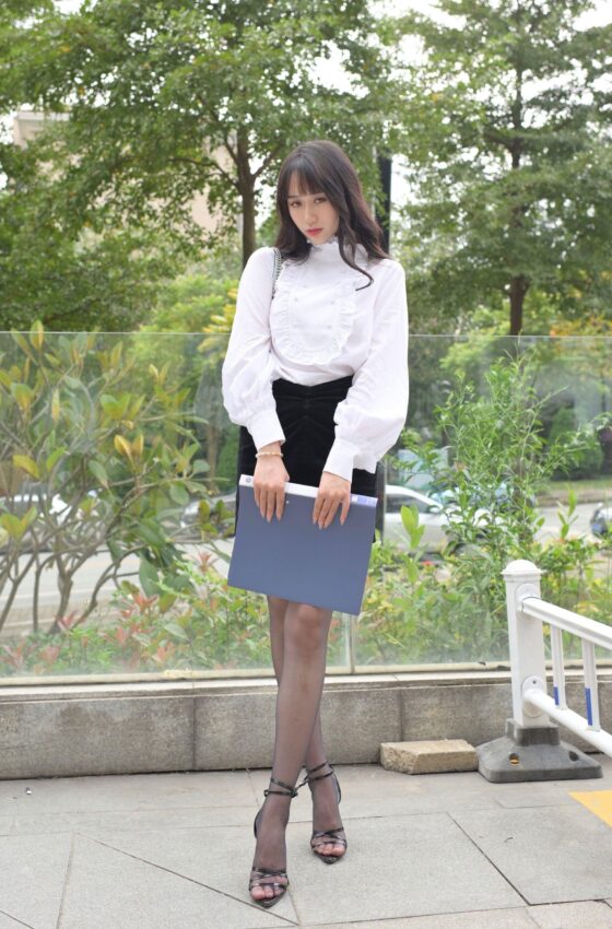 [我丝你想] MX007 美西 公交车站奇遇记2 [71P]