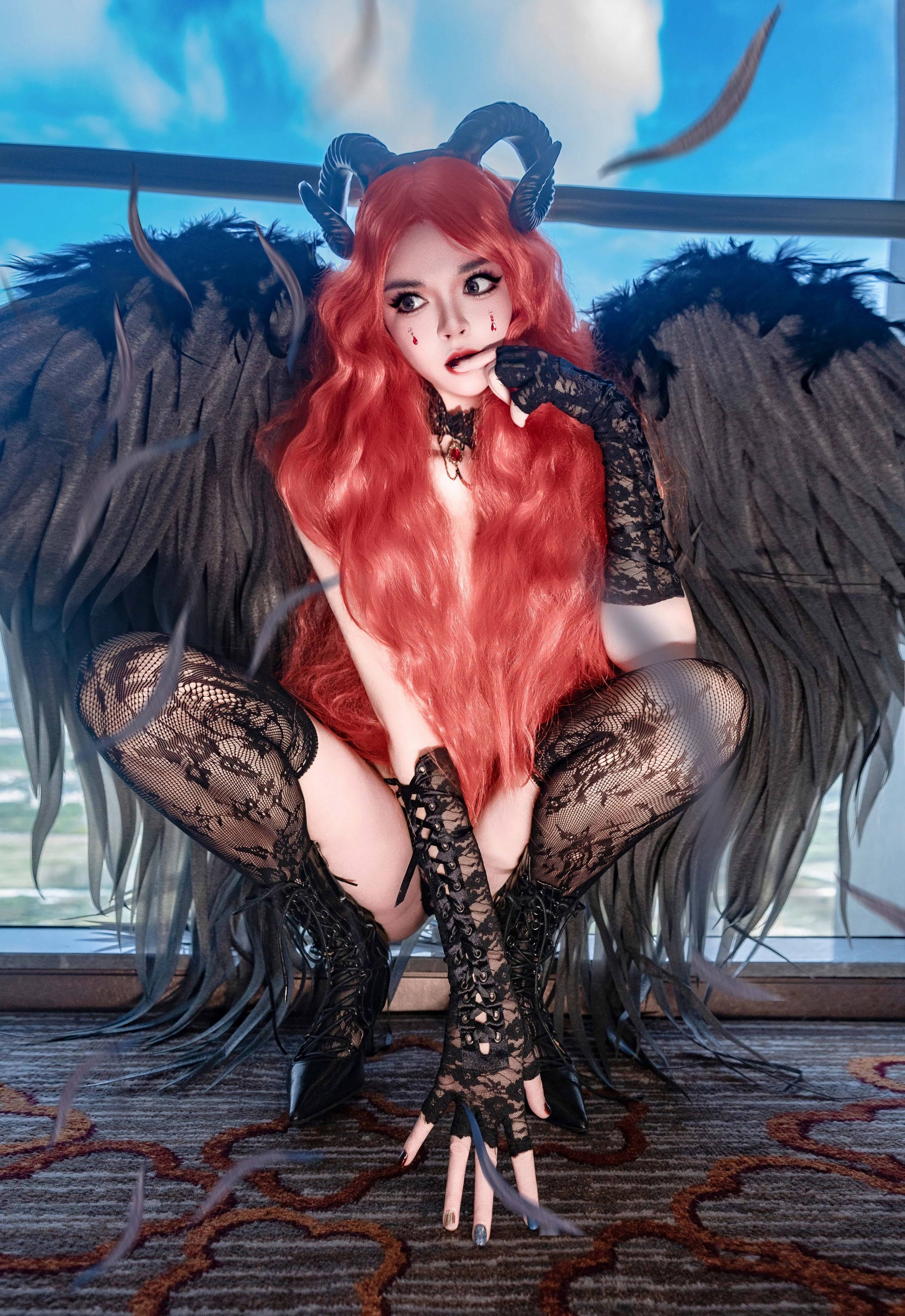 [XiuRen秀人网] 2025.11.17 No.10994 伊丽莎有点白 哥特系小恶魔 性感写真 [66+1P]