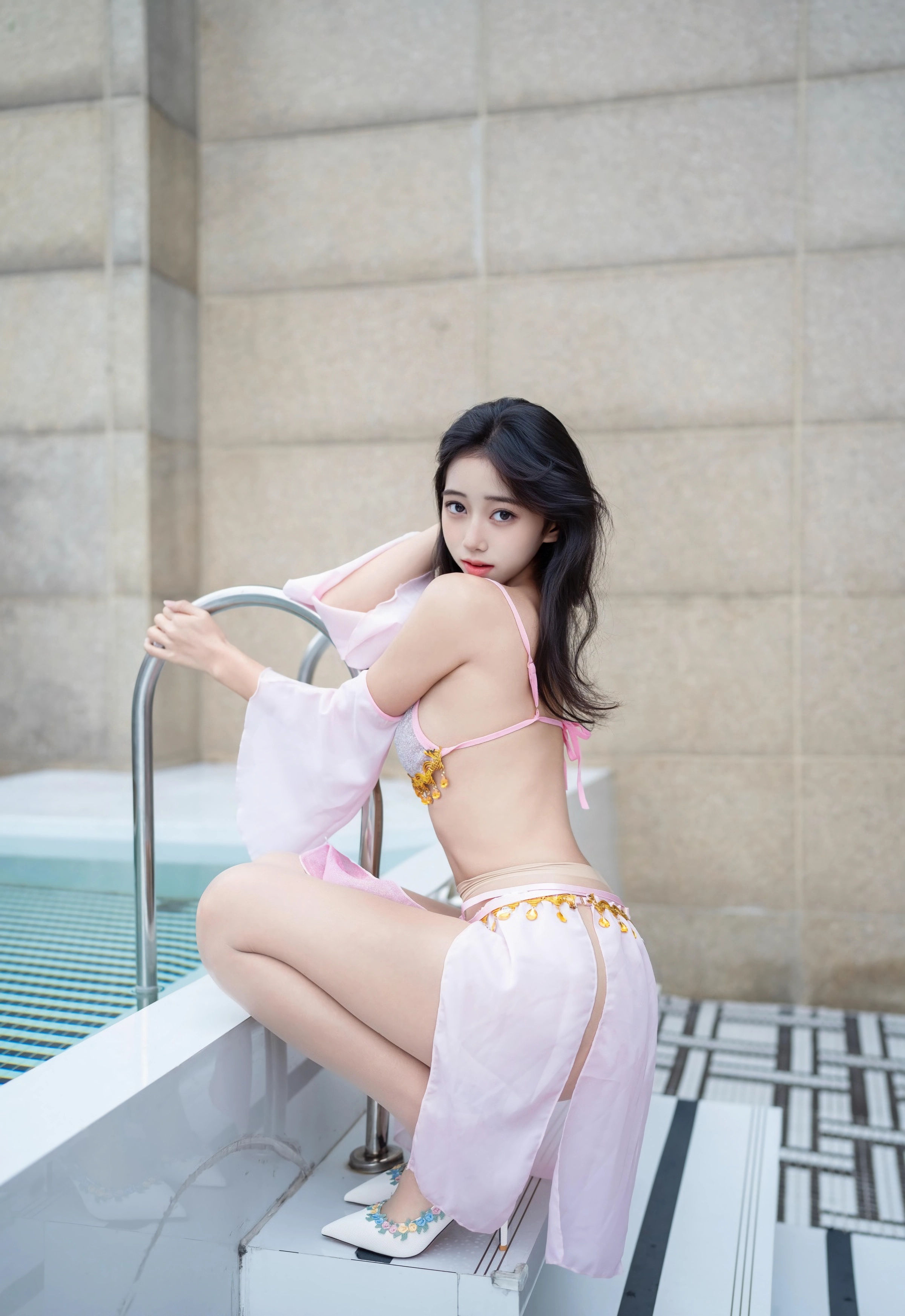 [XINGYAN星颜社] 2025.11.20 VOL.430 时安安 紫色泳衣 肉色丝袜 性感写真 [81+1P]