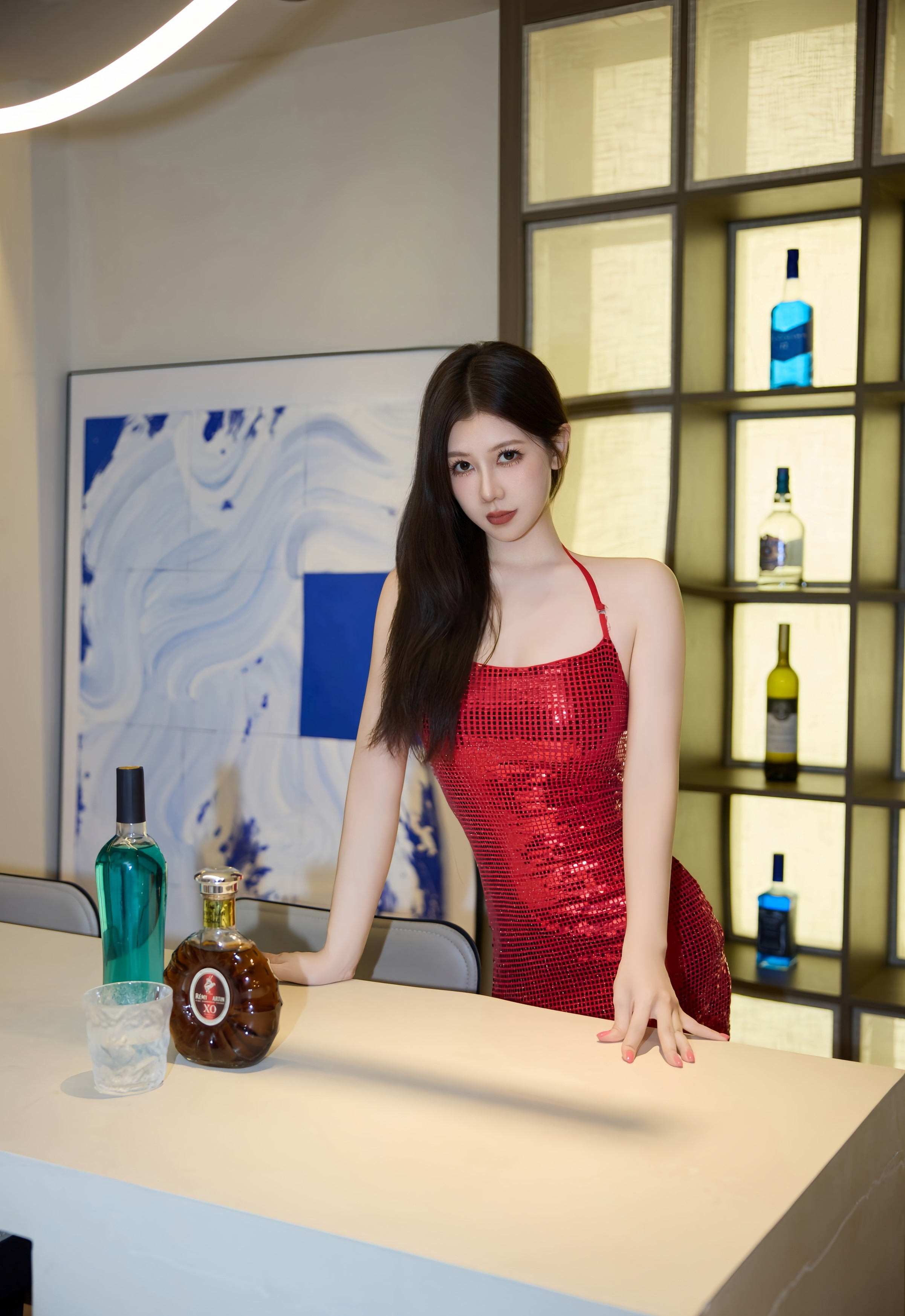 [XiuRen秀人网] 2025.11.25 No.11031 尹甜甜sunny 红色吊带 白色丝袜 性感写真 [52+1P]