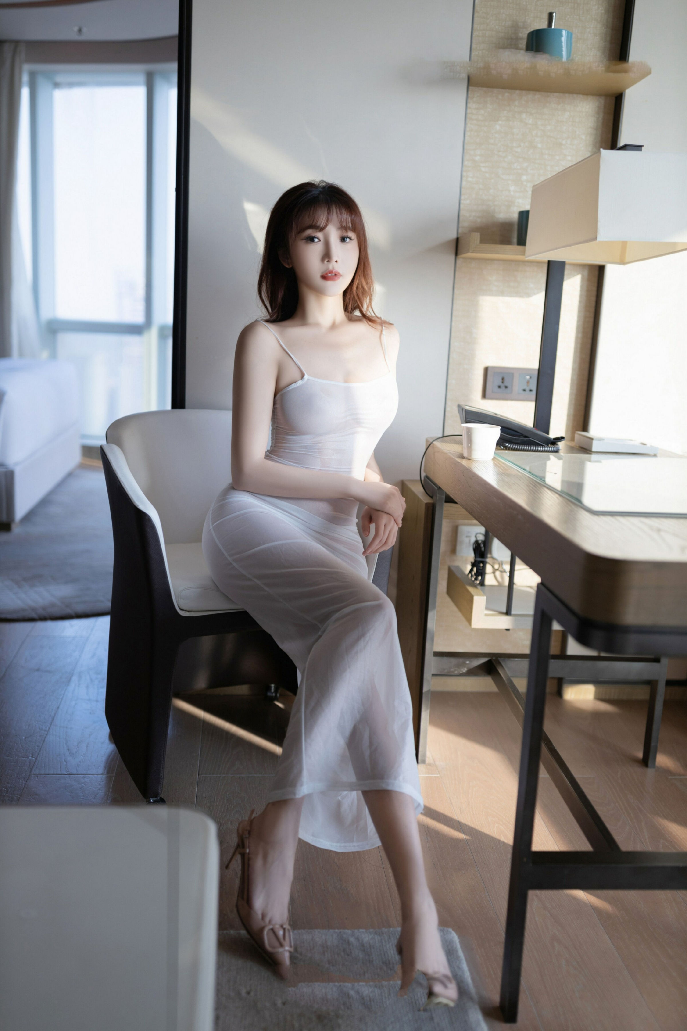 [秀人内购] 陆萱萱 诱人私拍福利 透明网纱