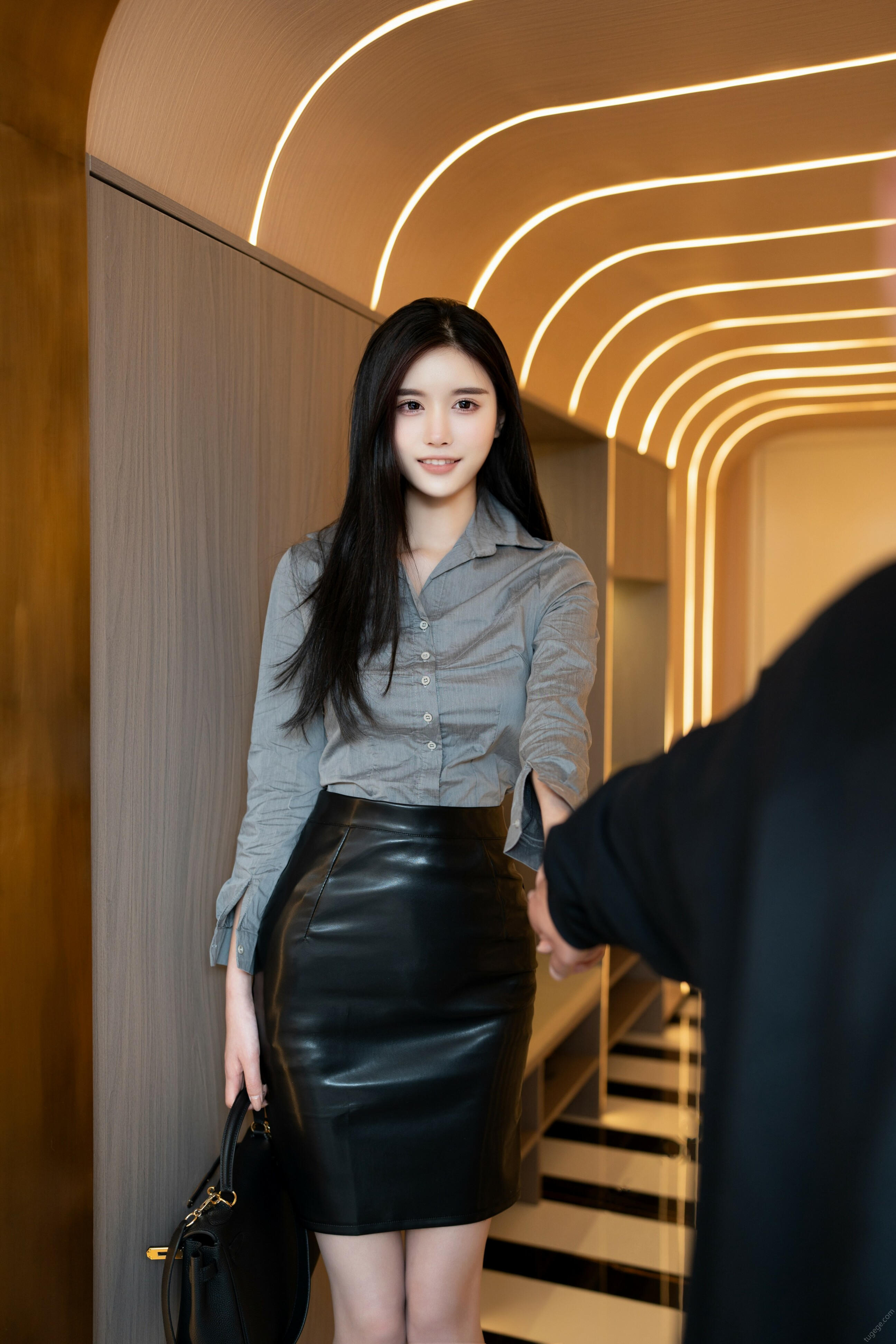 [秀人内购] 晚苏susu 诱人私拍福利 职场御姐