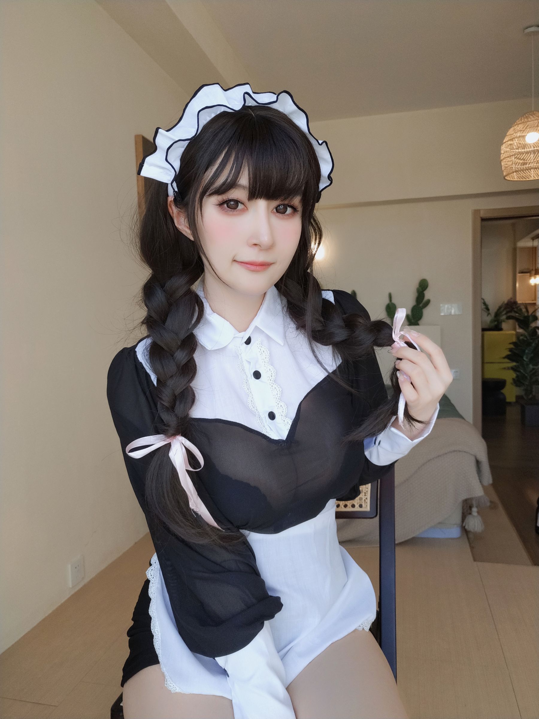 [COSPLAY] Coser小姐姐白银 – 透明なメイド服