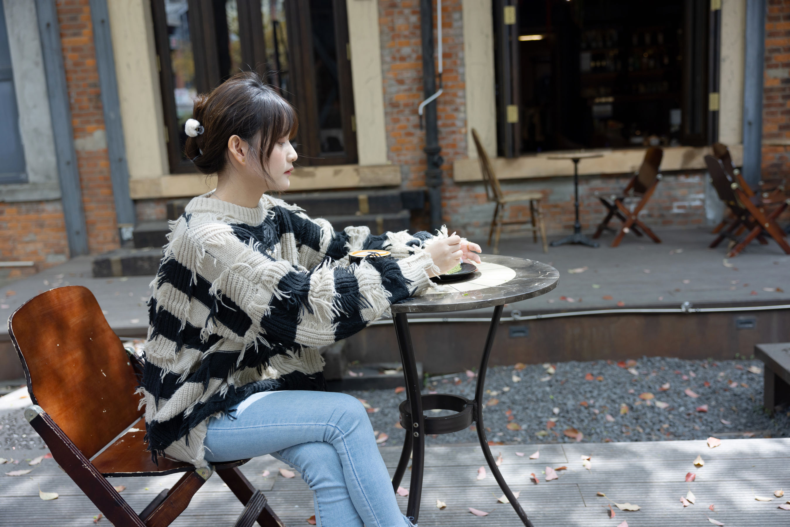 [她们印象] No.004 小点心 街拍围观 [178P]