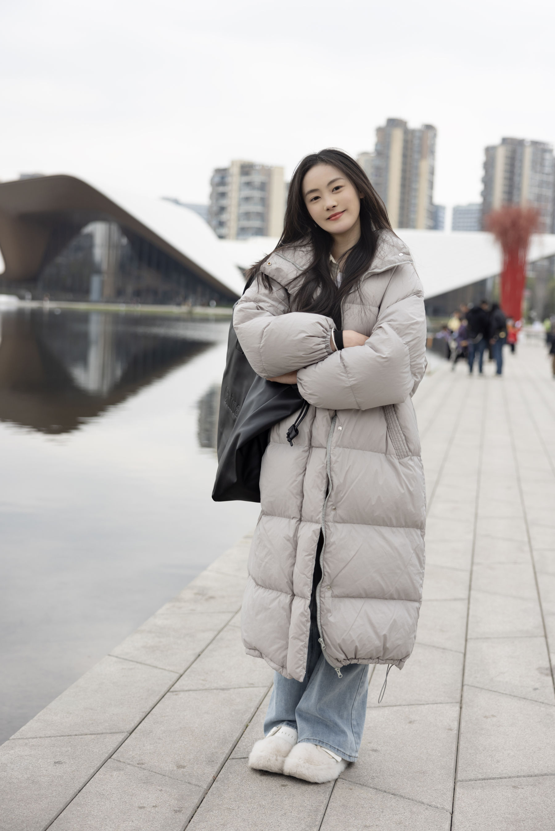 [她们印象] No.005 秋秋 户外抓拍 [123P]