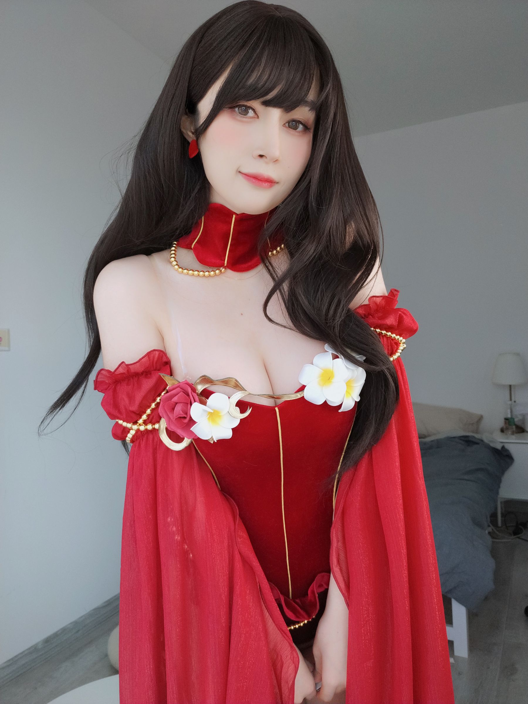 [COSPLAY] Coser小姐姐白银 – 赤いドレス