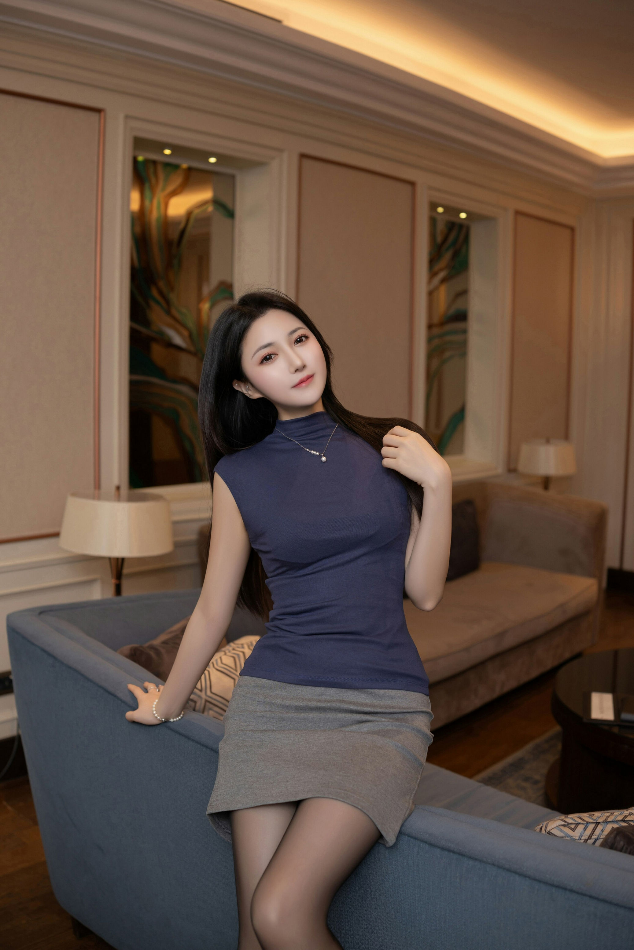 [秀人内购] 鱼子酱Fish 诱人私拍福利 俏佳人