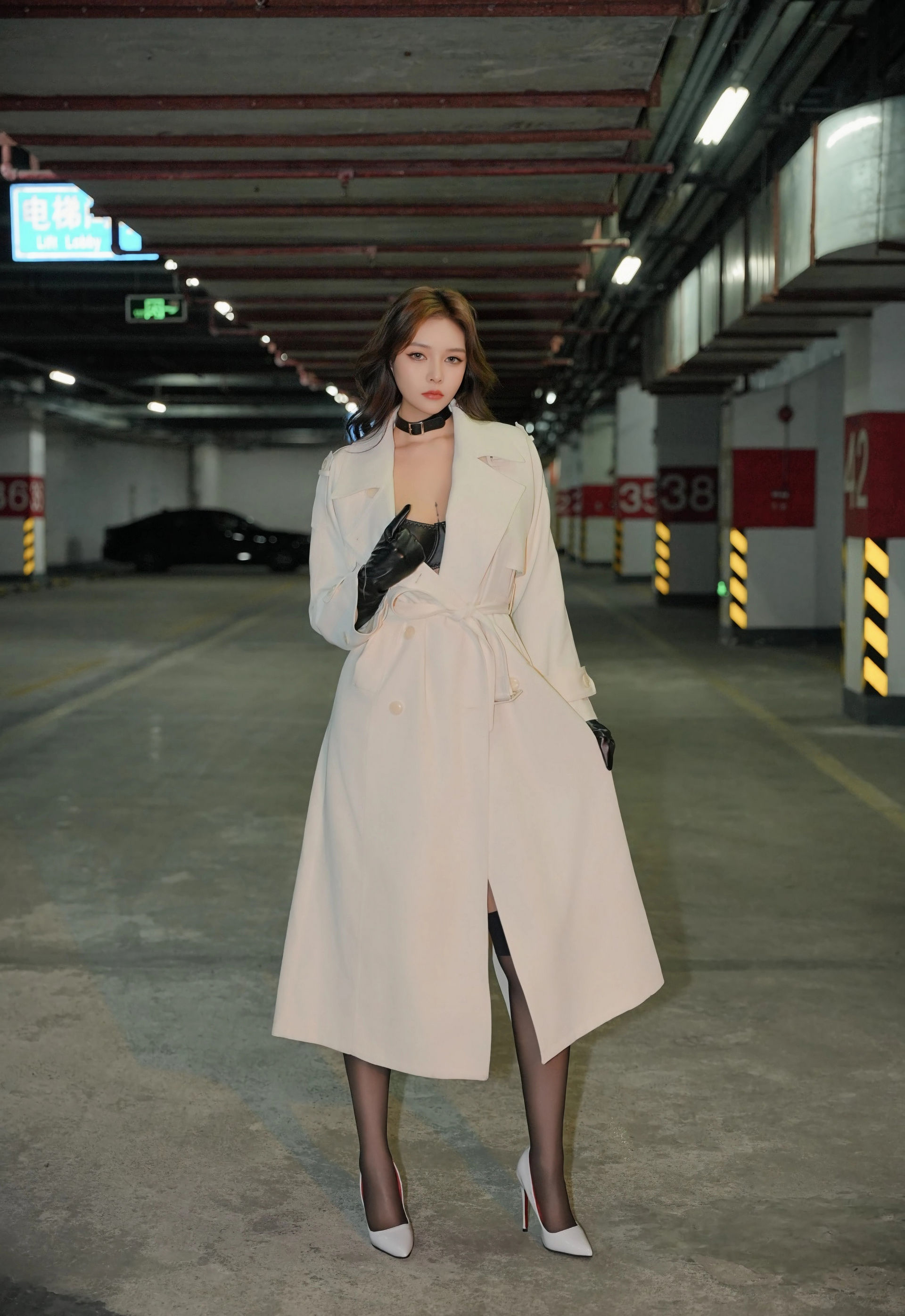 [XiuRen秀人网] 2025.12.30 No.11176 娜比 黑色情趣内衣 魅惑黑丝 性感写真 [71+1P]