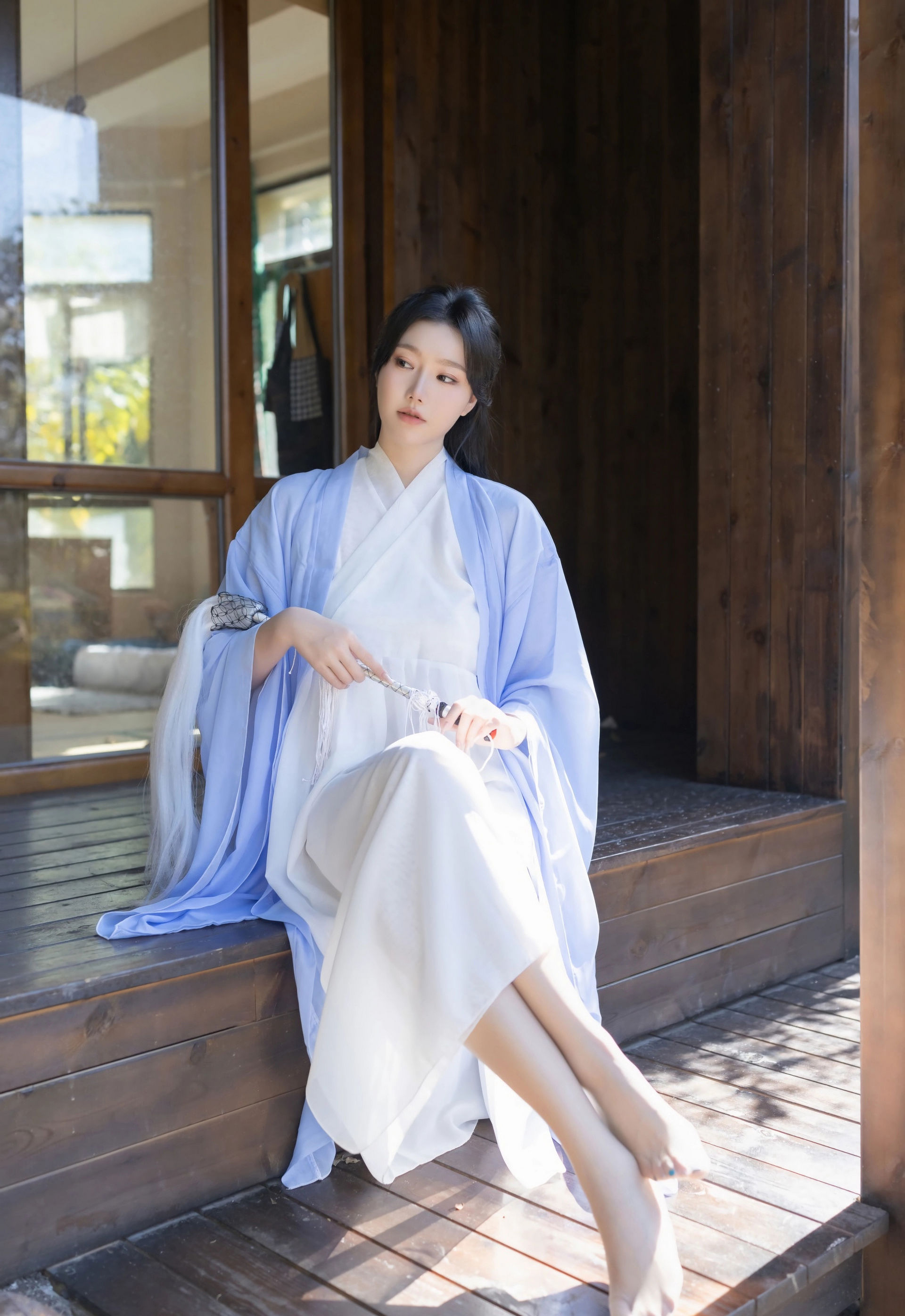 [XiuRen秀人网] 2025.12.30 No.11178 安然anran 性感道姑装扮 诱人肉色丝袜 西安旅拍写真 [74+1P]