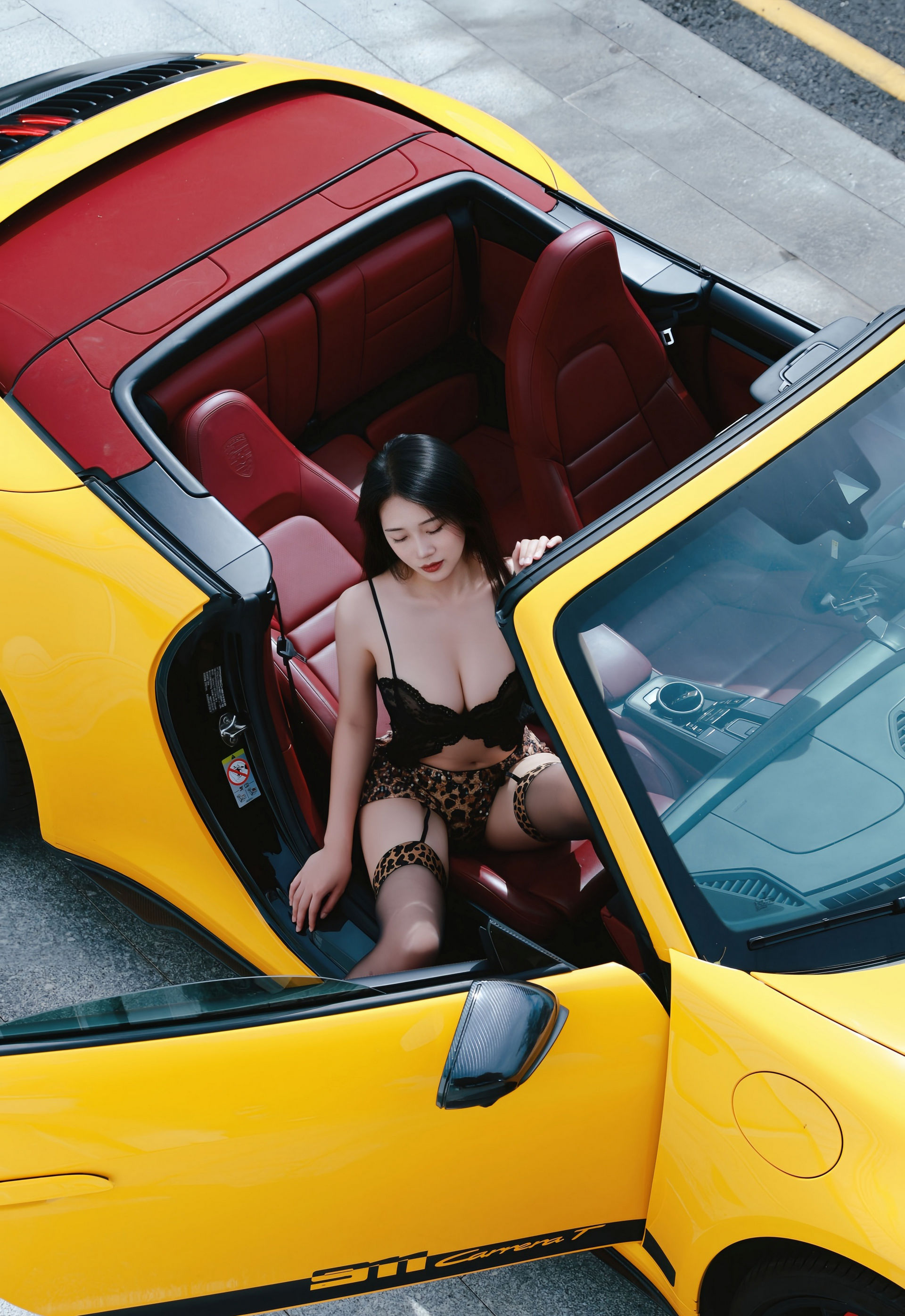 [XiuRen秀人网] 2025.12.31 No.11179 南乔 黑色情趣内衣 魅惑黑丝 性感写真 [82+1P]