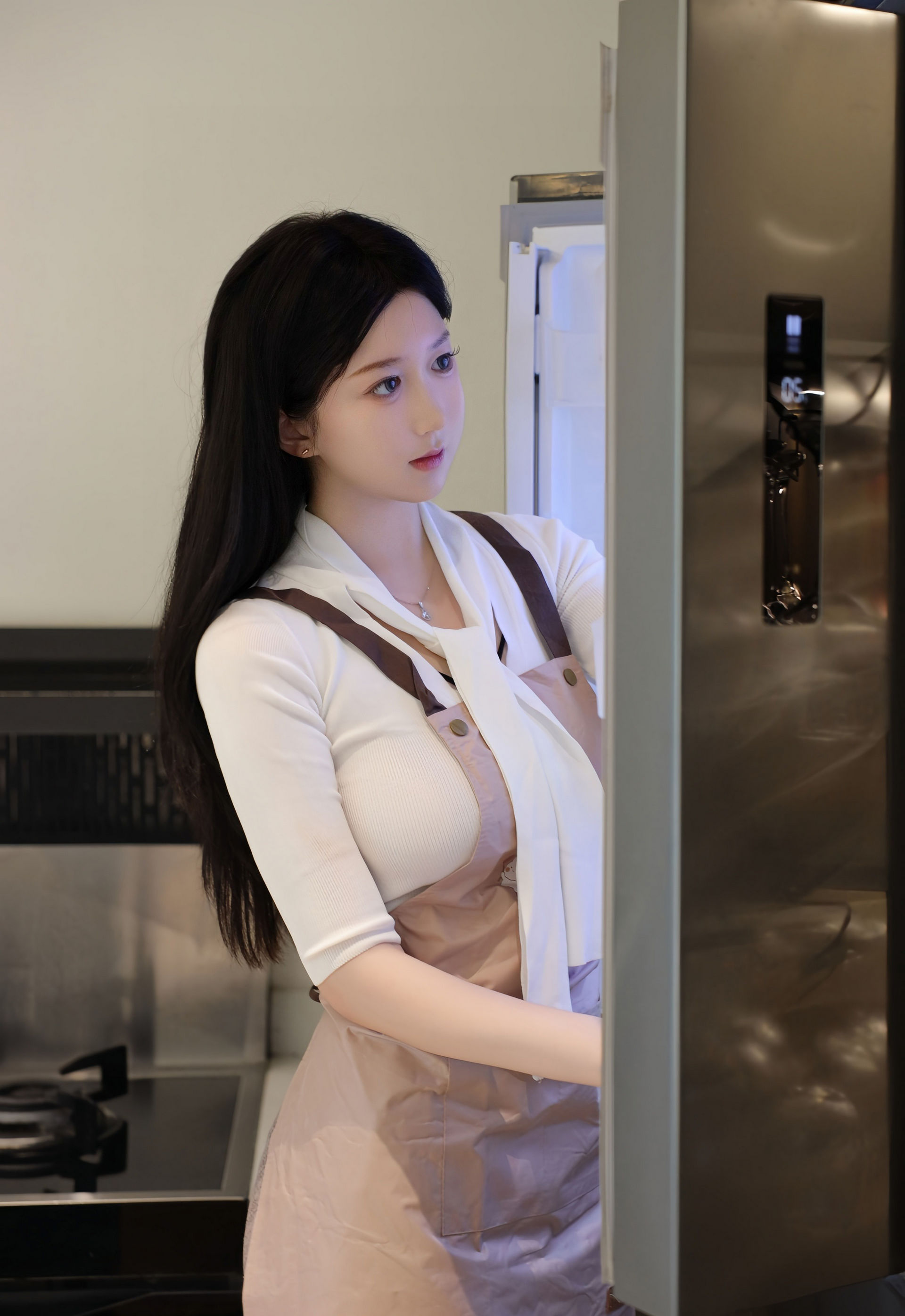 [XiuRen秀人网] 2026.01.08 No.11207 奶思兔 新人首套写真 性感紫色包臀裙 [80+1P]