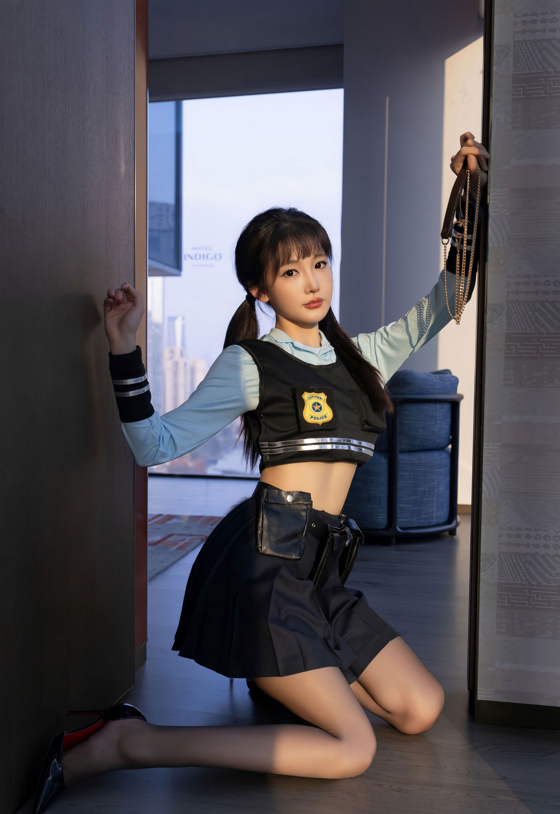 [XiuRen秀人网] 2026.01.08 No.11209 陆萱萱 蓝色制服诱惑 性感写真 [77+1P]