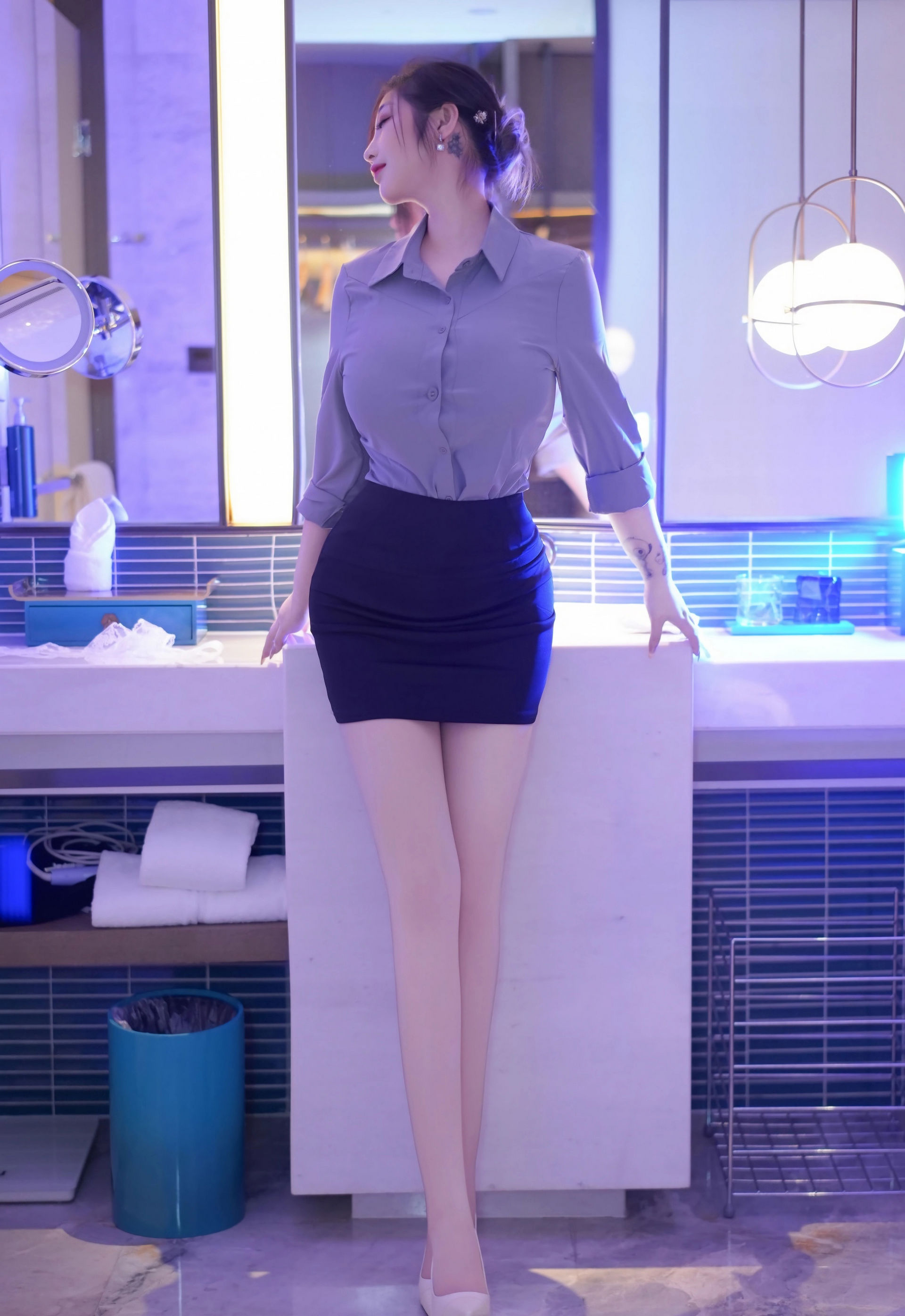 [XiuRen秀人网] 2026.01.09 No.11213 妲己_Toxic OL服饰搭配 肉色丝袜 性感写真 [70+1P]