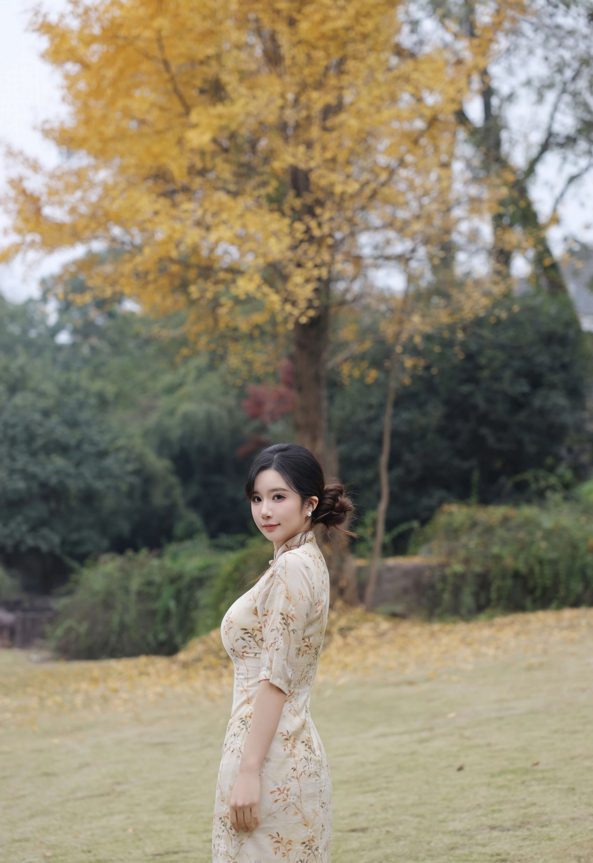 [XiuRen秀人网] 2026.01.09 No.11214 小肉肉咪 浅黄色旗袍 魅惑肉丝 性感写真 [75+1P]