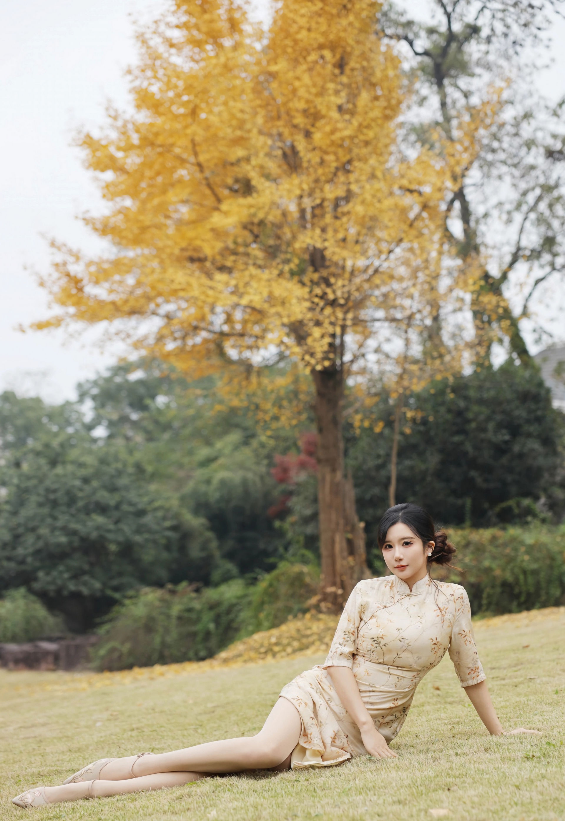 [XiuRen秀人网] 2026.01.09 No.11214 小肉肉咪 浅黄色旗袍 魅惑肉丝 性感写真 [75+1P]