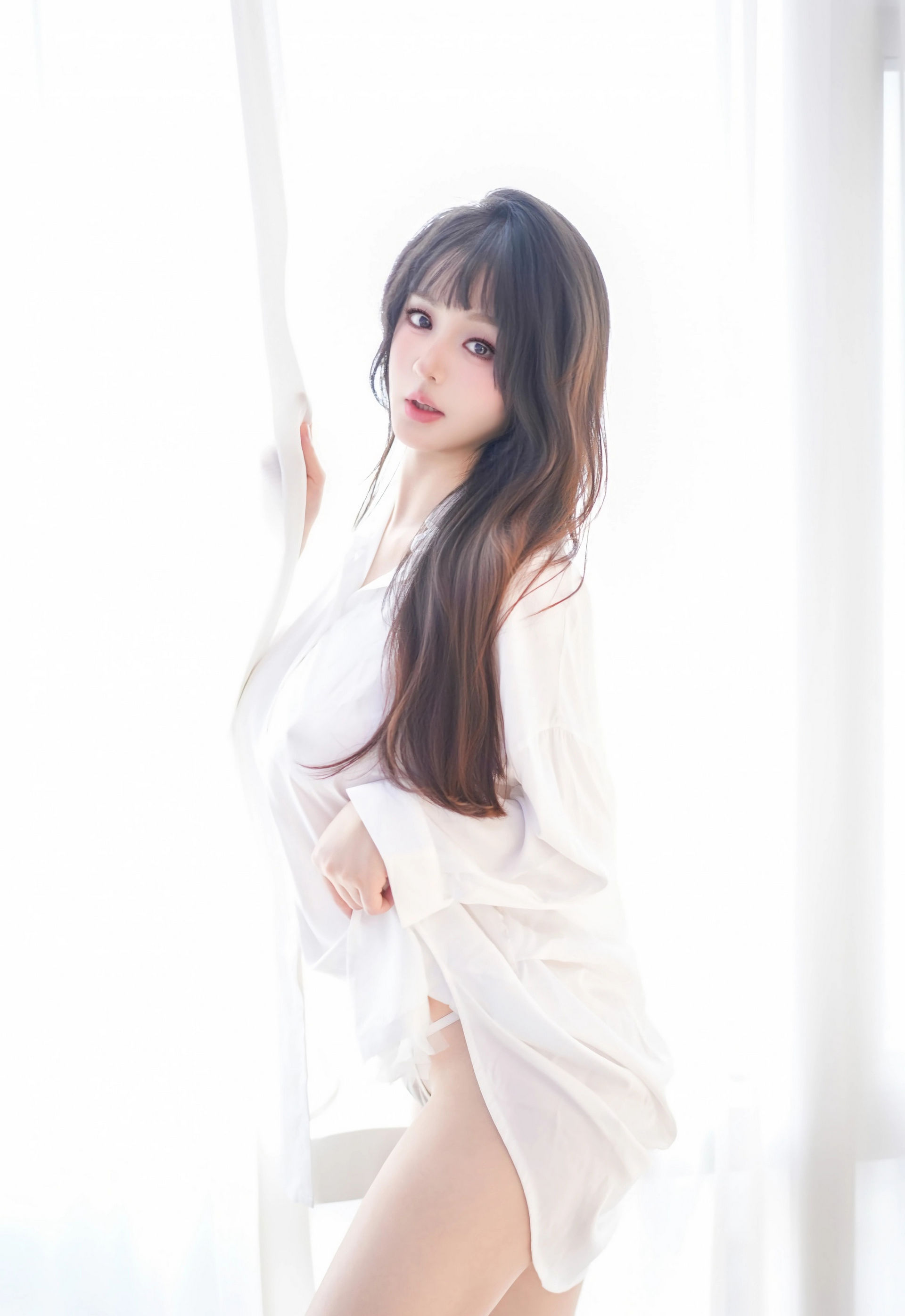 [YOUMI尤蜜荟] 2026.01.14 VOL.1199 沈南汐RuRu 白色情趣内衣 性感写真 [70+1P]