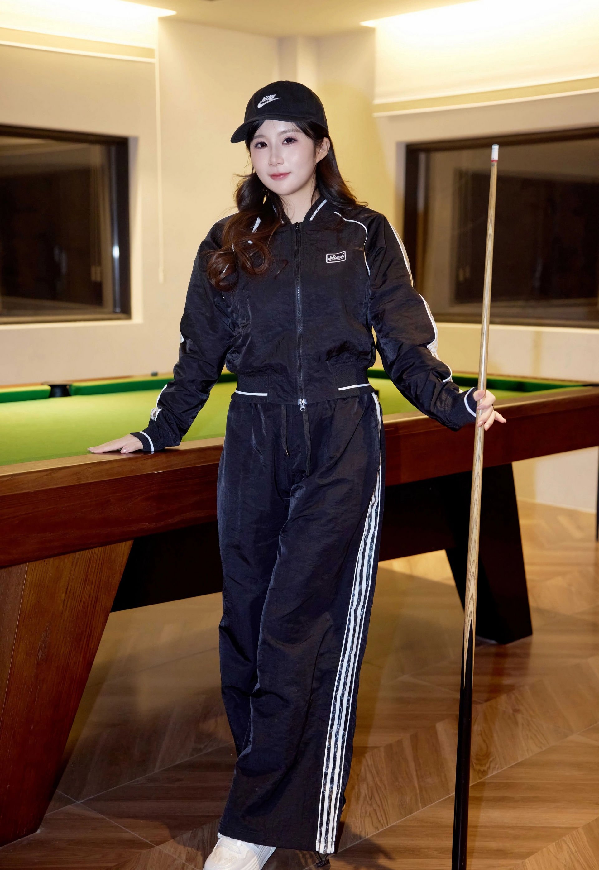 [XiuRen秀人网] 2026.01.16 No.11242 小肉肉咪 性感台球助教 江浙沪旅拍写真 [78+1P]