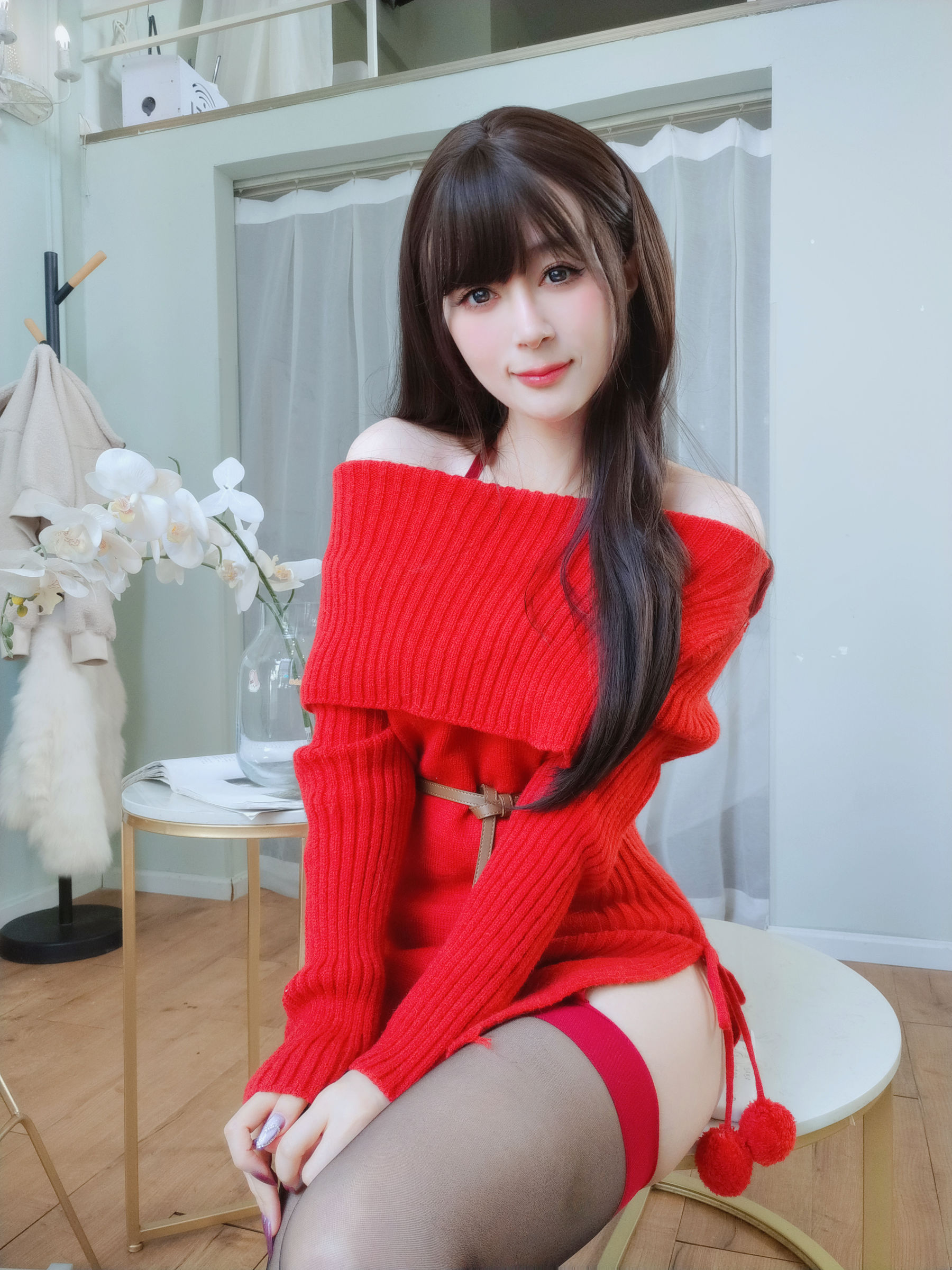 [COSPLAY] Coser小姐姐白银 – 红红火火