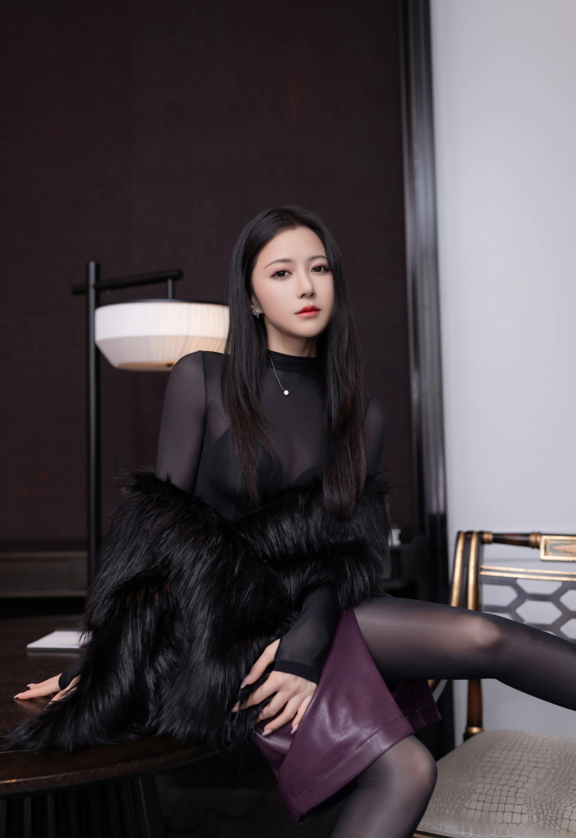 [XiuRen秀人网] 2026.01.16 No.11245 鱼子酱Fish 黑色内衣 黑色连体丝袜 性感写真 [79+1P]