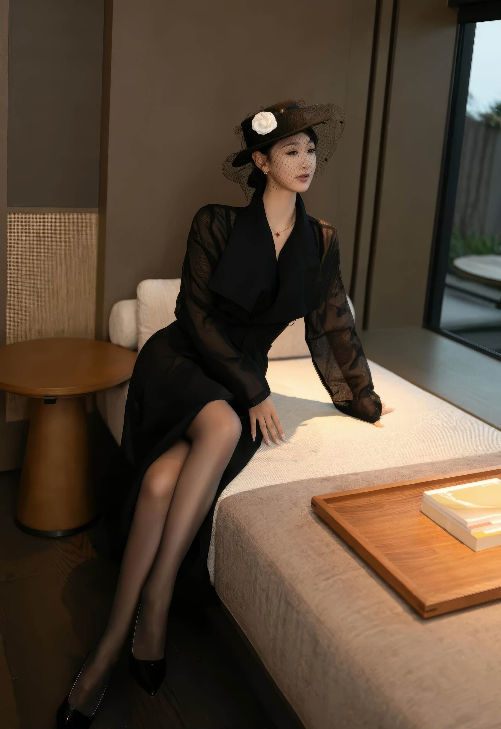 [XiuRen秀人网] 2026.02.02 No.11309 唐安琪 性感黑色情趣内衣 珠海旅拍写真 [74+1P]