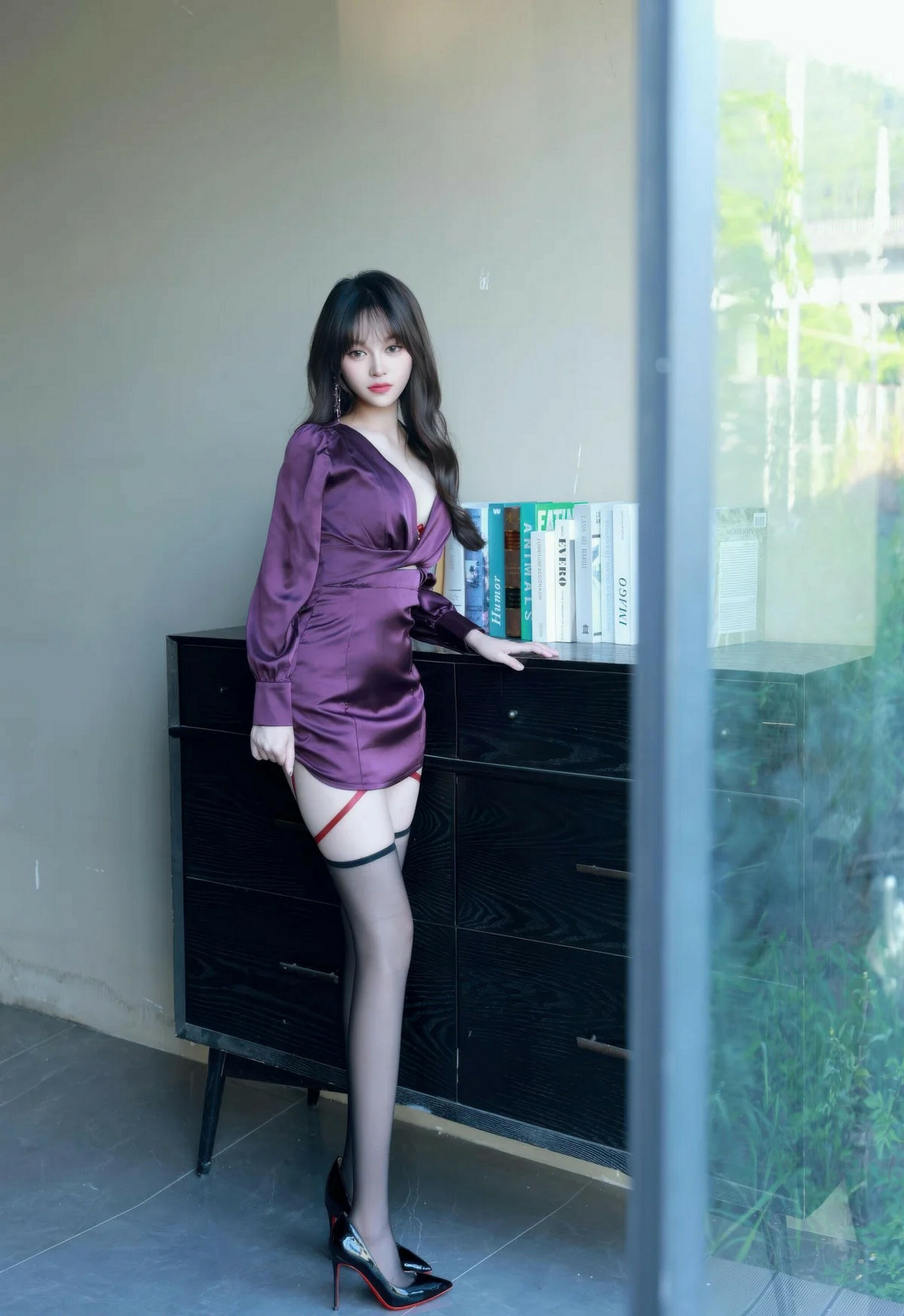 [XiuRen秀人网] 2026.02.03 No.11310 糯咪 红色情趣内衣 性感写真 [70+1P]