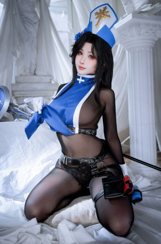 [COSPLAY]rioko凉凉子 – Nikke胜利女神 梅登冰玫瑰