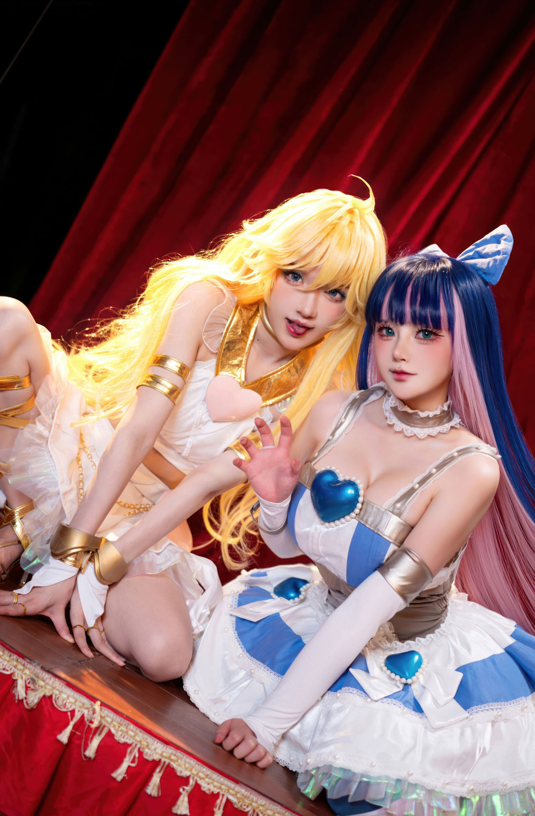 [COSPLAY]阿包也是兔娘 苏苏苏Sofia – 吊带袜天使