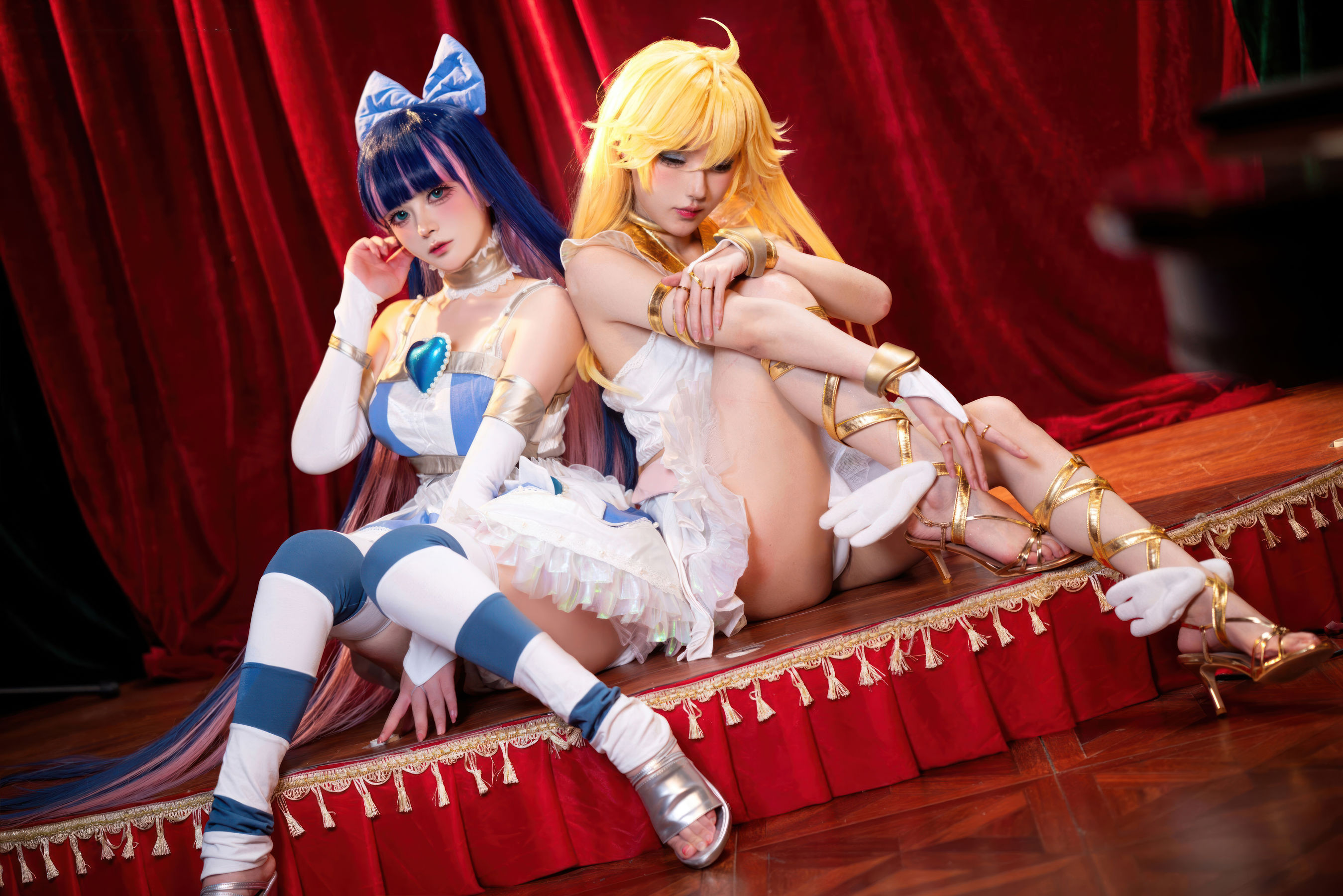 [COSPLAY]阿包也是兔娘 苏苏苏Sofia – 吊带袜天使