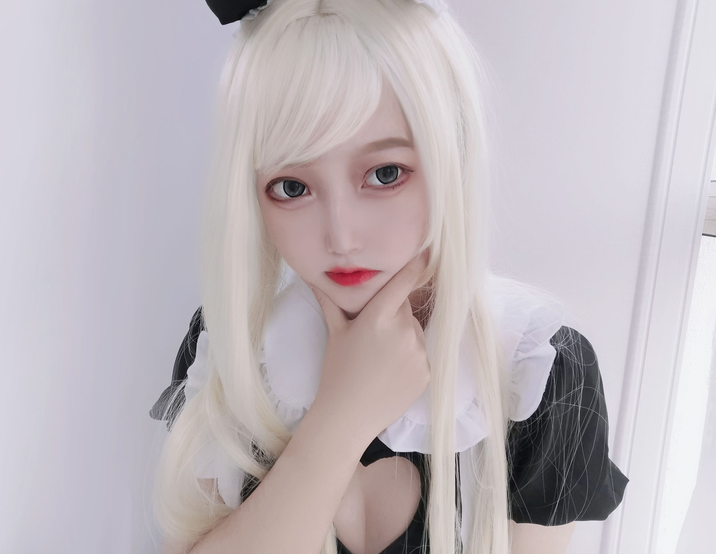 [COSPLAY]eloise软软 – 女仆长裙