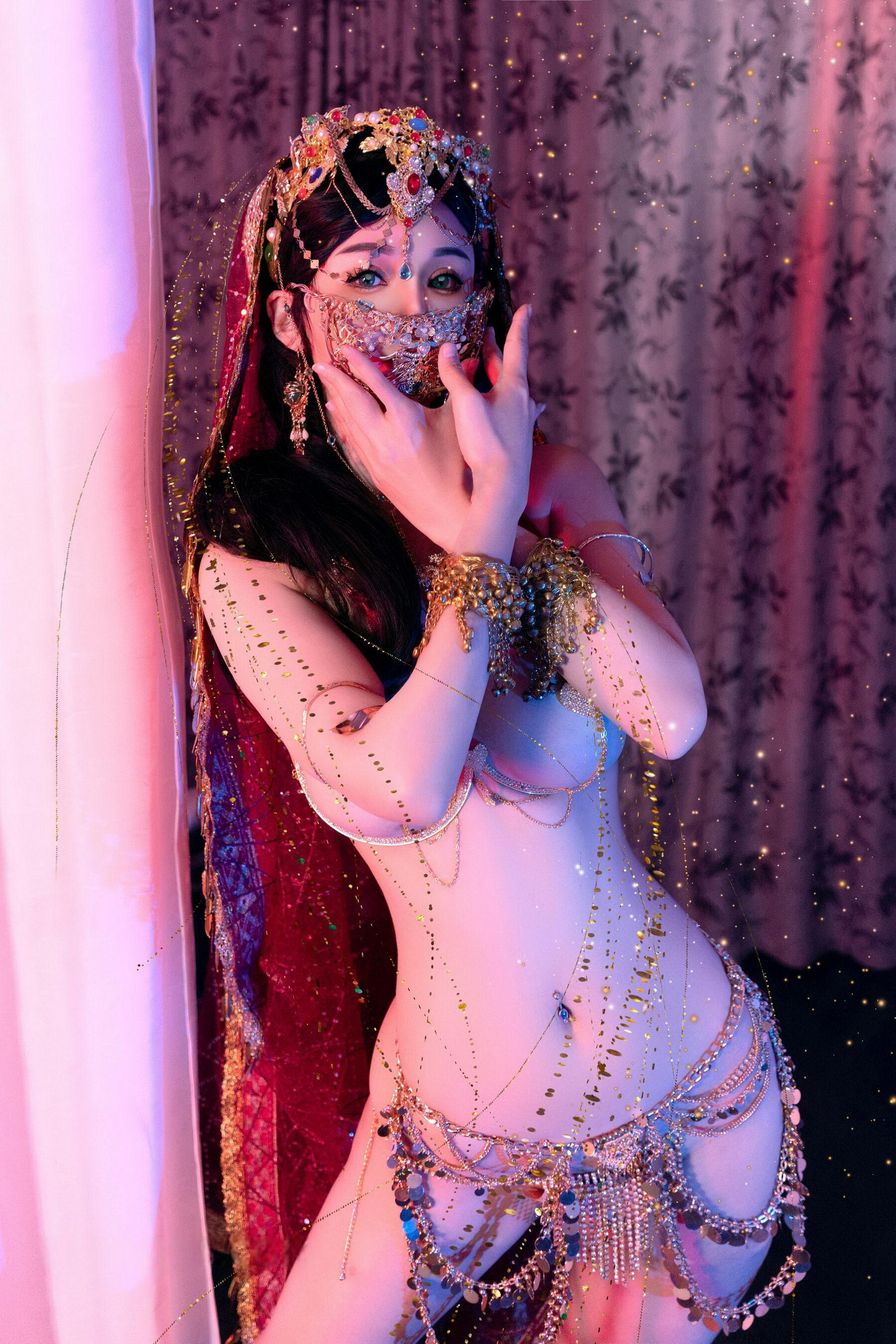 [秀人内购] 不吃冰淇淋 诱人私拍福利 芭比娃娃敦煌飞天