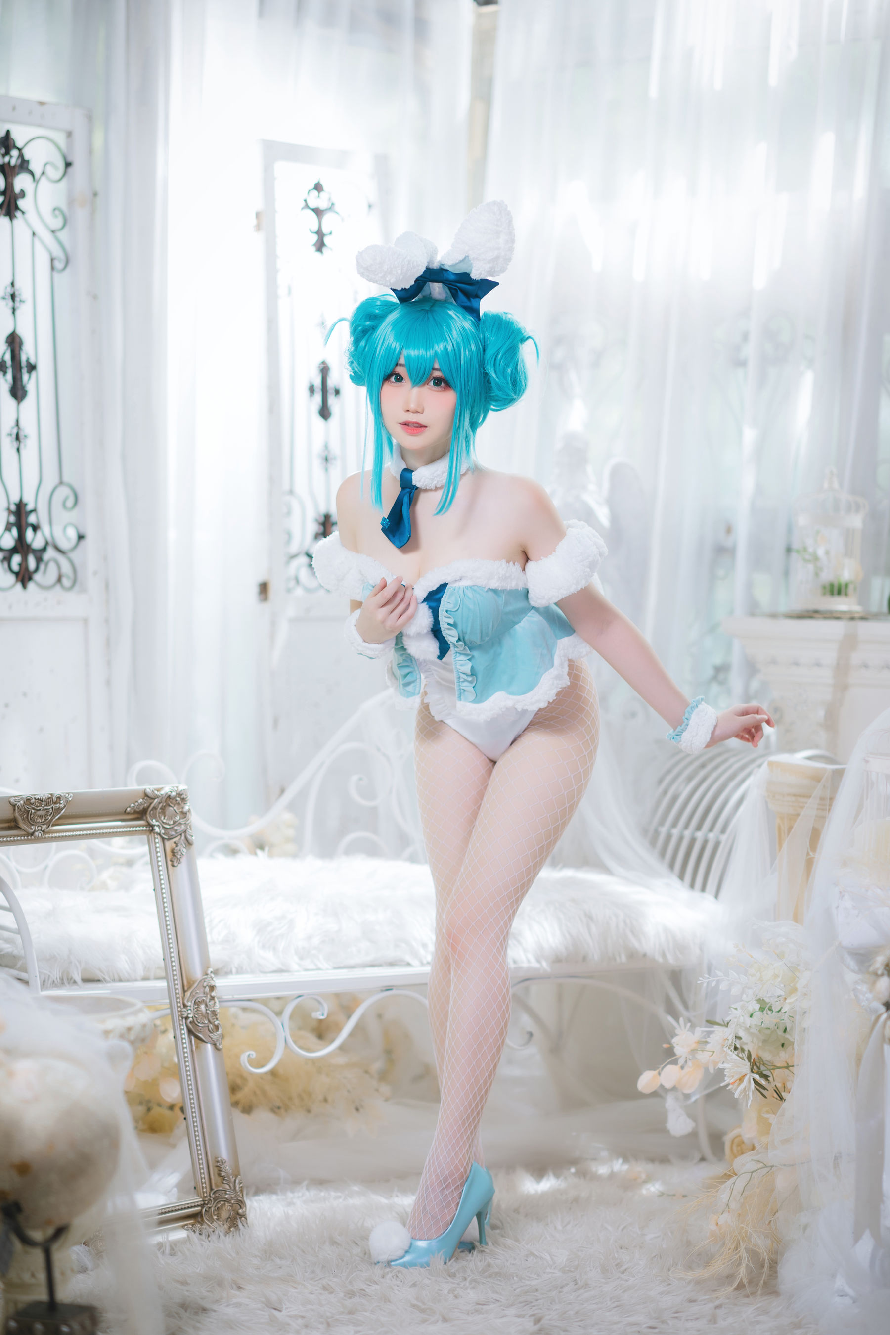 [COSPLAY] 焖焖碳 – 初音兔女郎