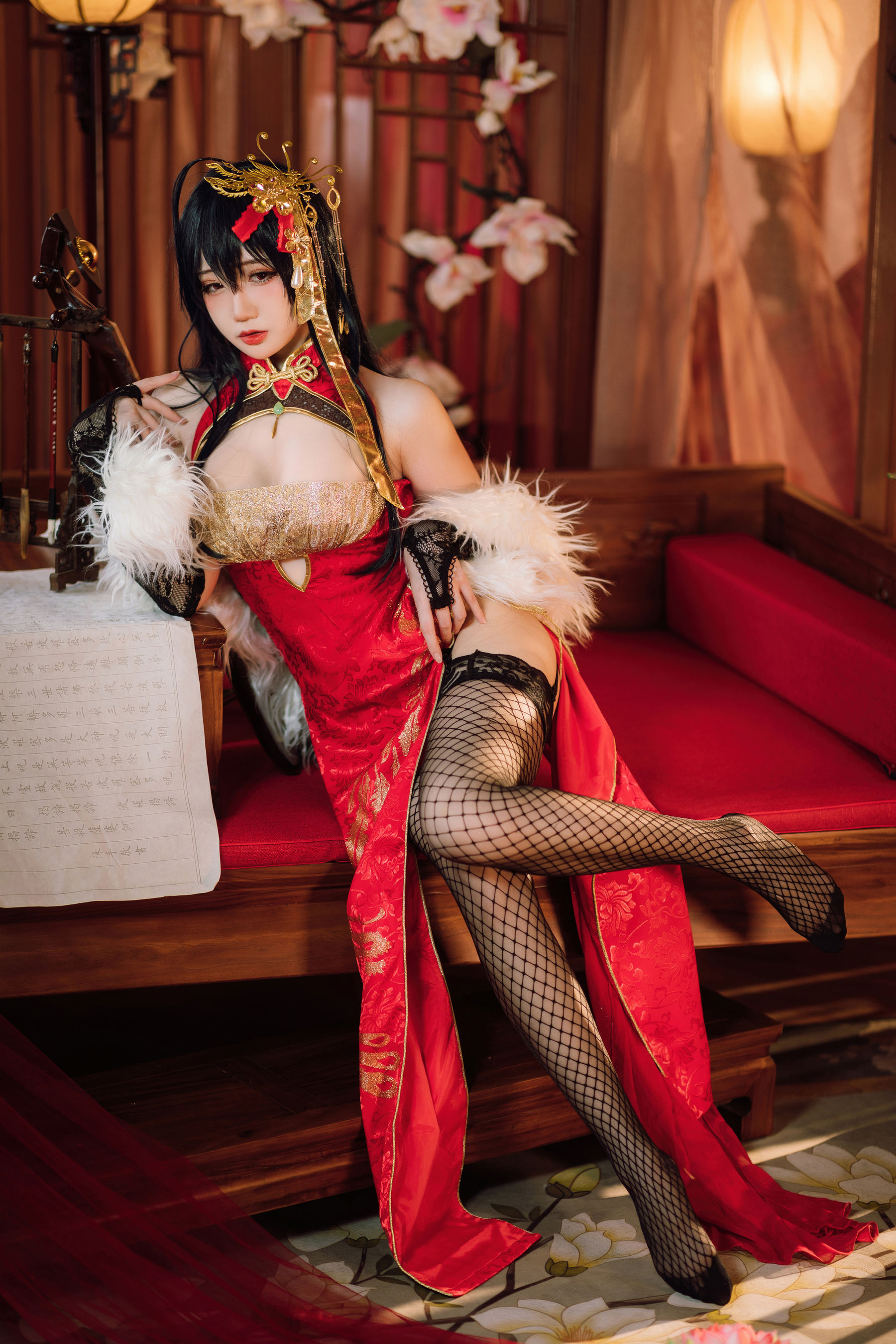 [COSPLAY] 焖焖碳 – 大凤旗袍