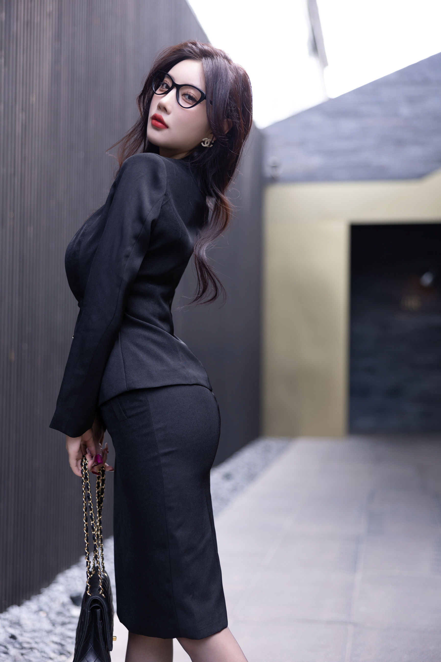 [秀人内购] 杨晨晨 诱人私拍福利 都市OL职业装