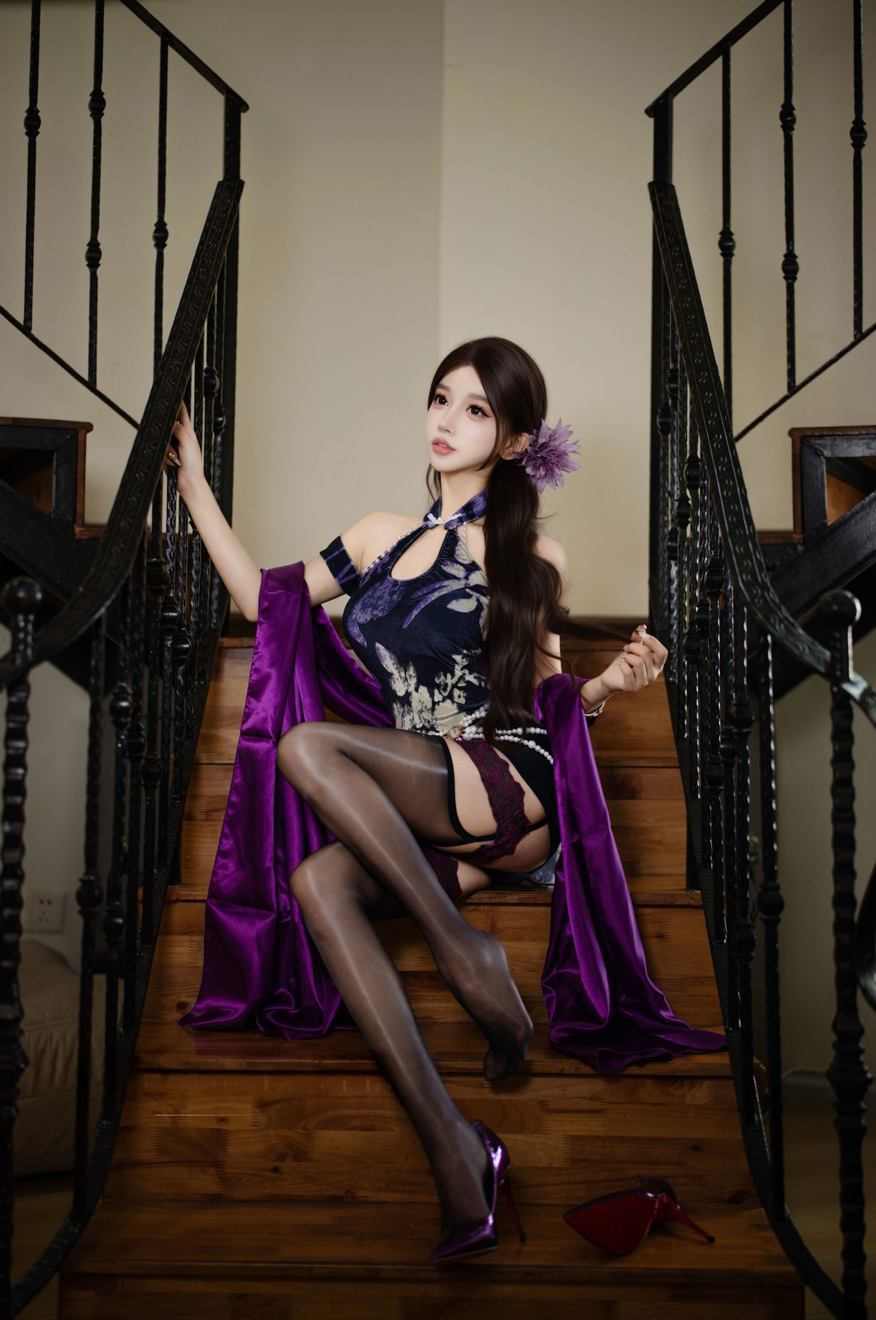 [COSPLAY]过期米线线喵 – 紫韵旗袍