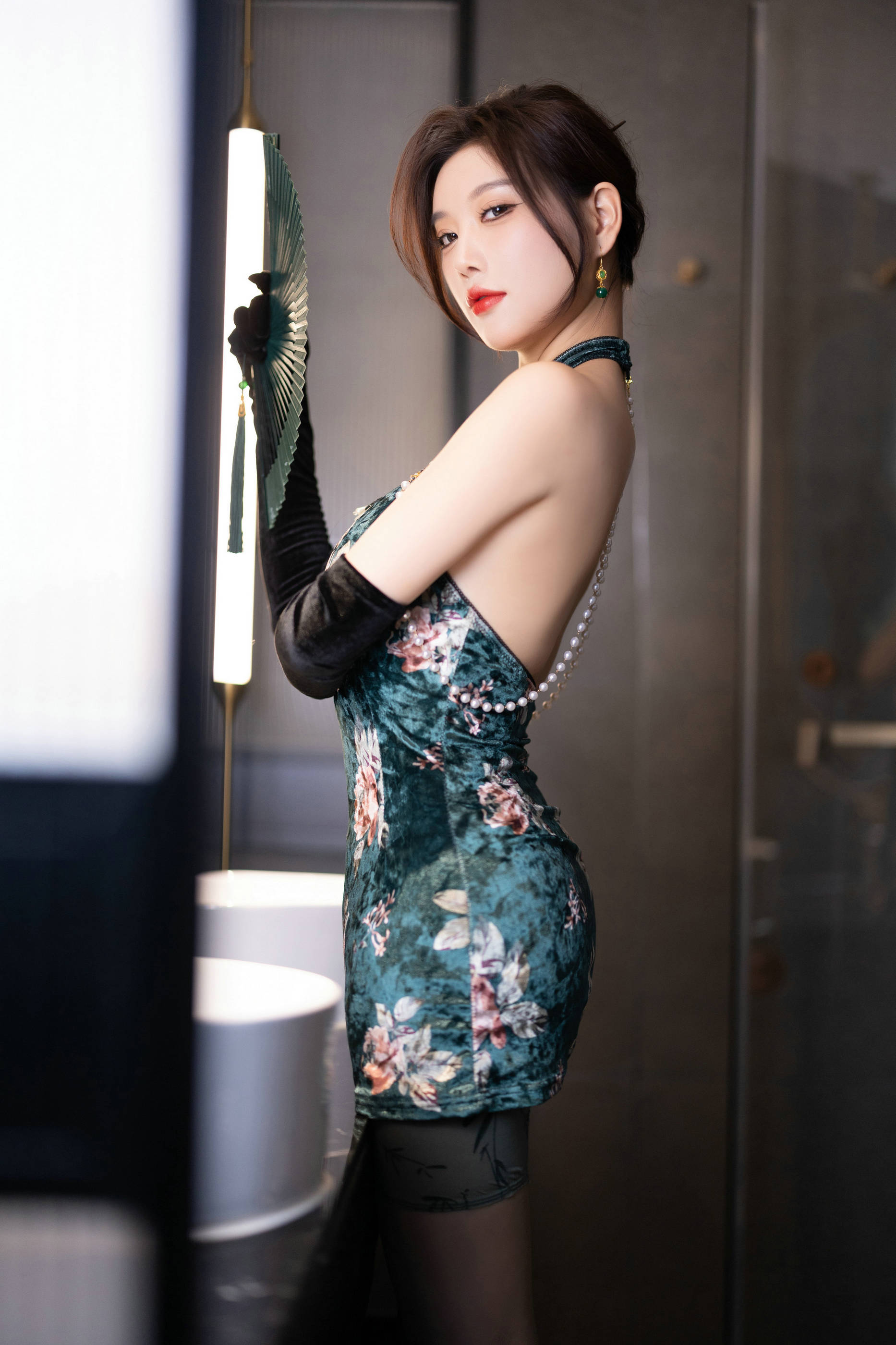 [秀人内购] 杨晨晨 诱人私拍福利 浅绿情趣内衣