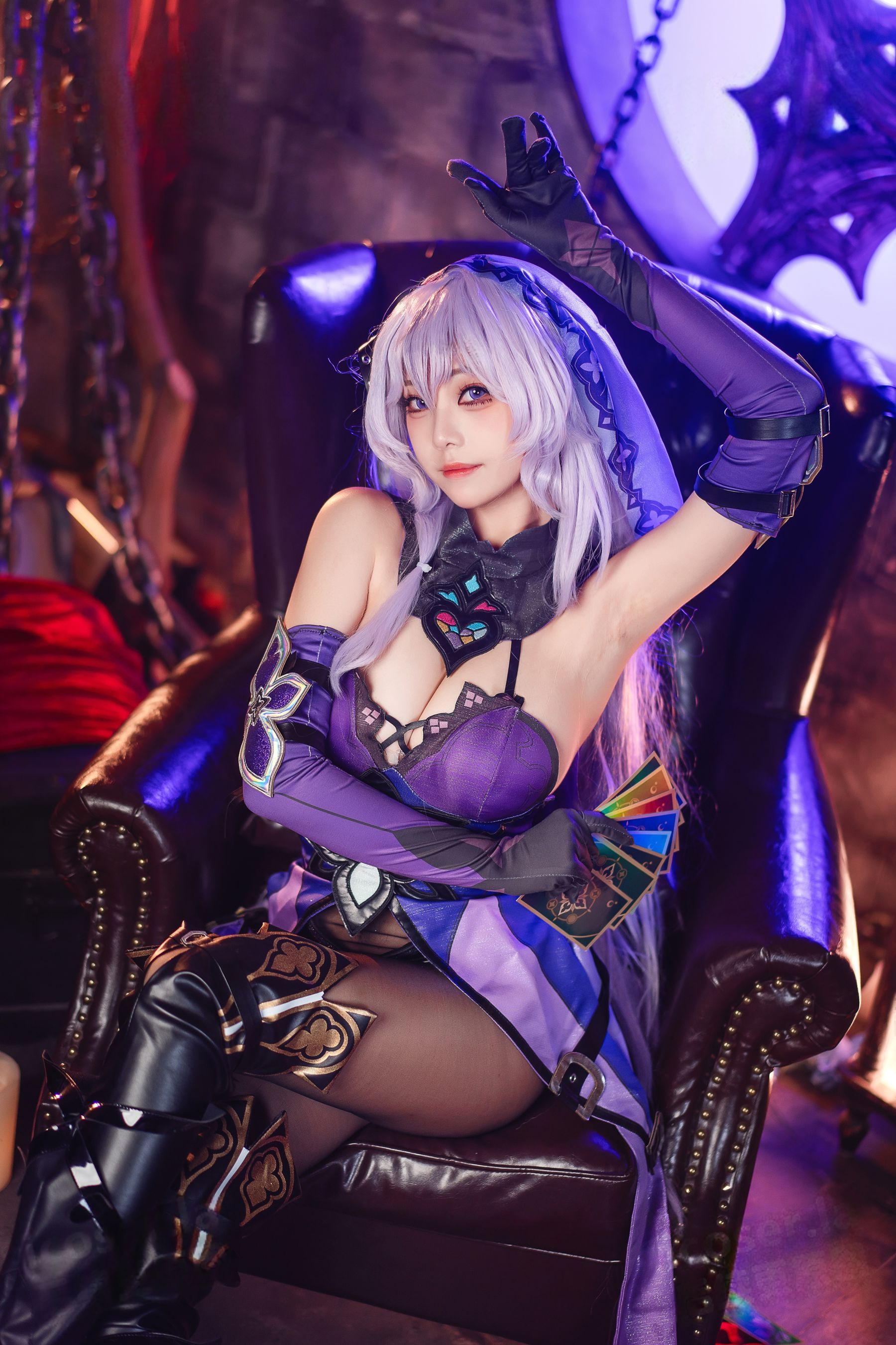 [COSPLAY]蜜汁猫裘 – 黑天鹅