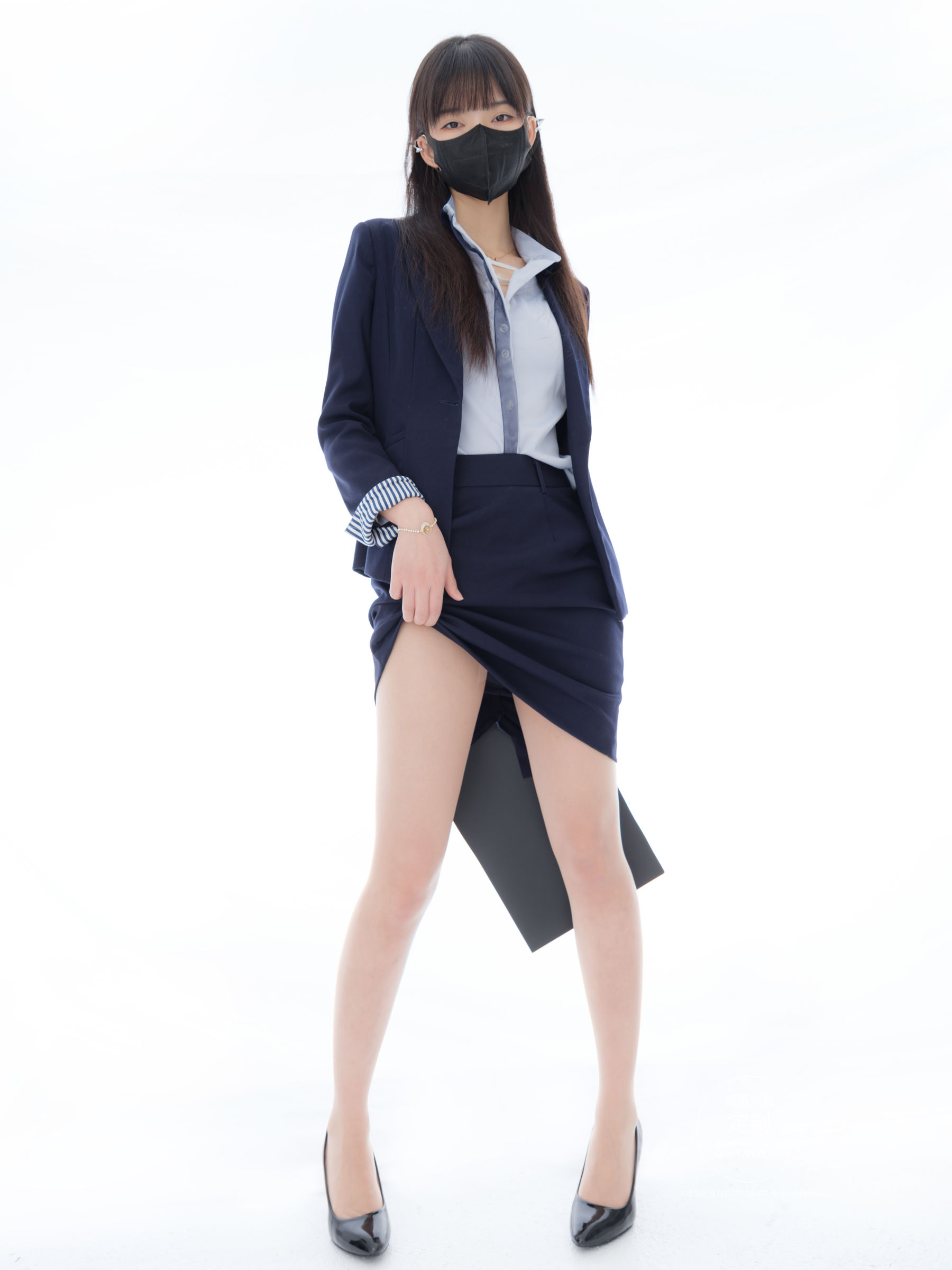 [紧急企划] EX-002 见希w 肉丝OL [55P]