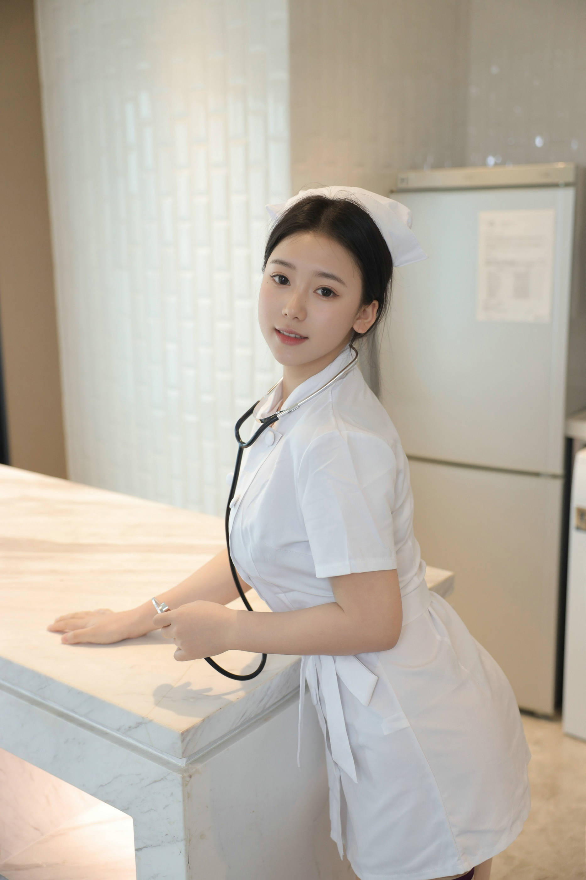 [秀人内购] 林嘉馨 诱人私拍福利 性感护士