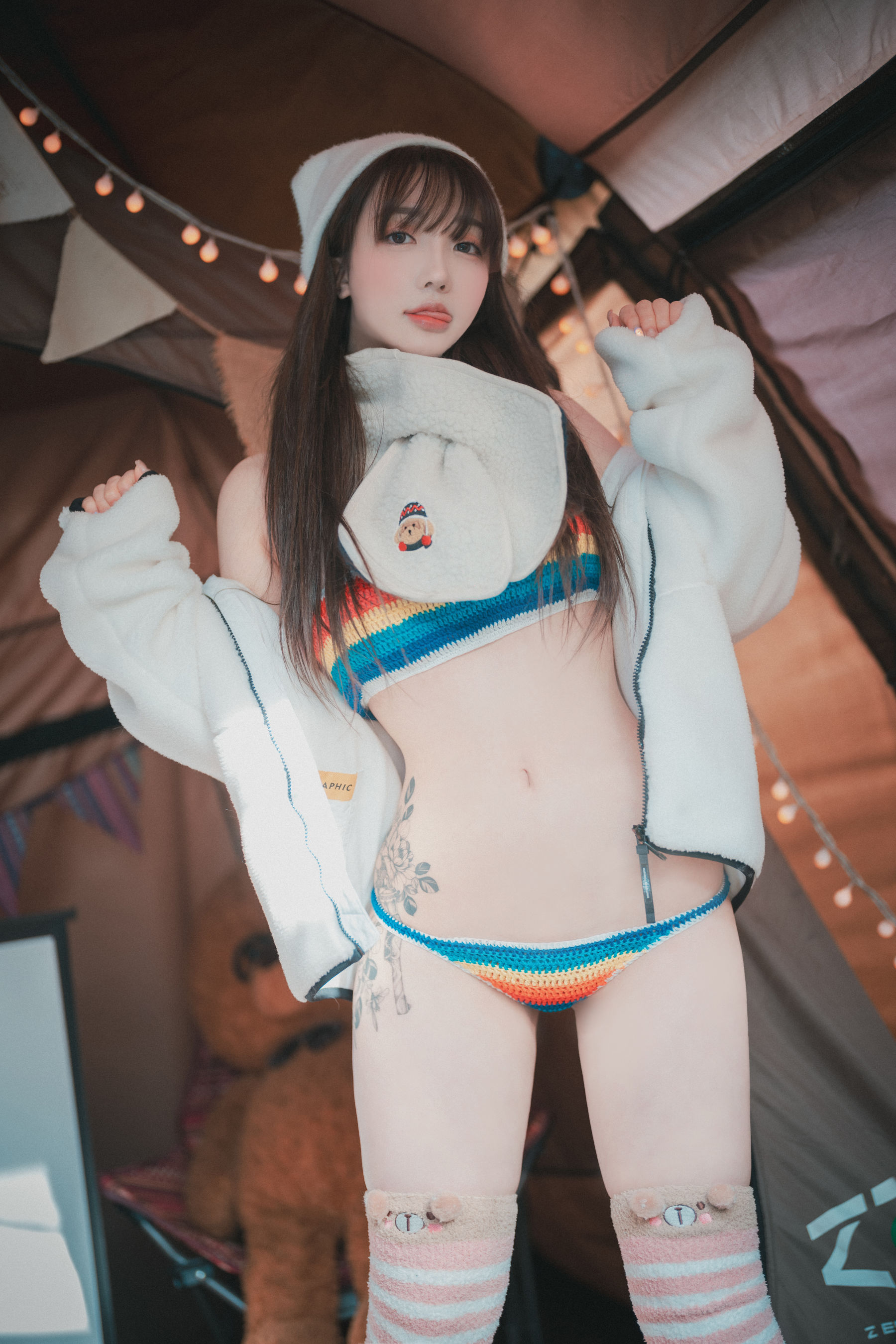 [DJAWA] Yeeun – Romantic Winter Glamping [99P]