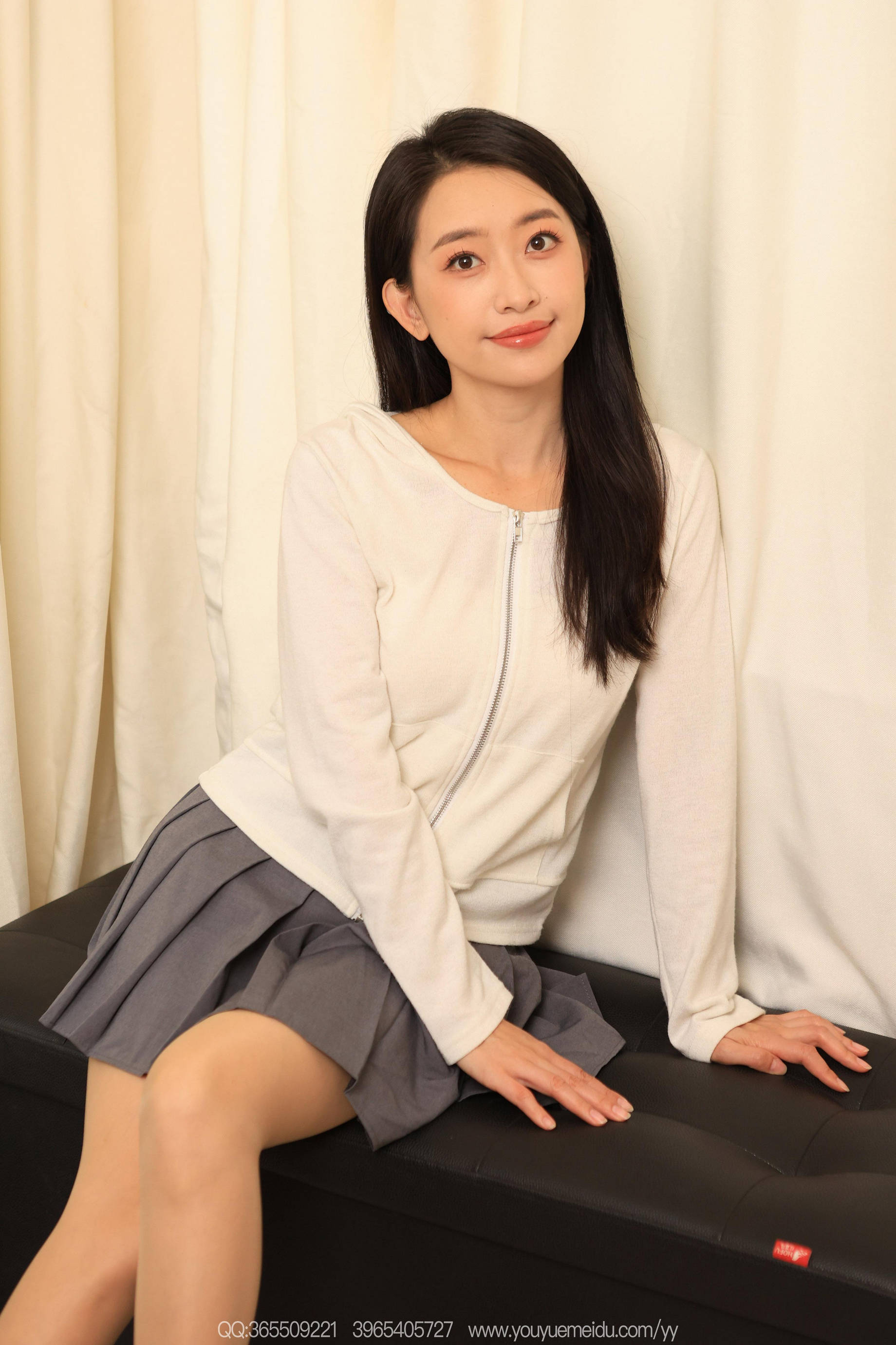 [天天意愿] 251226小婕 肉丝平底鞋 [87P]