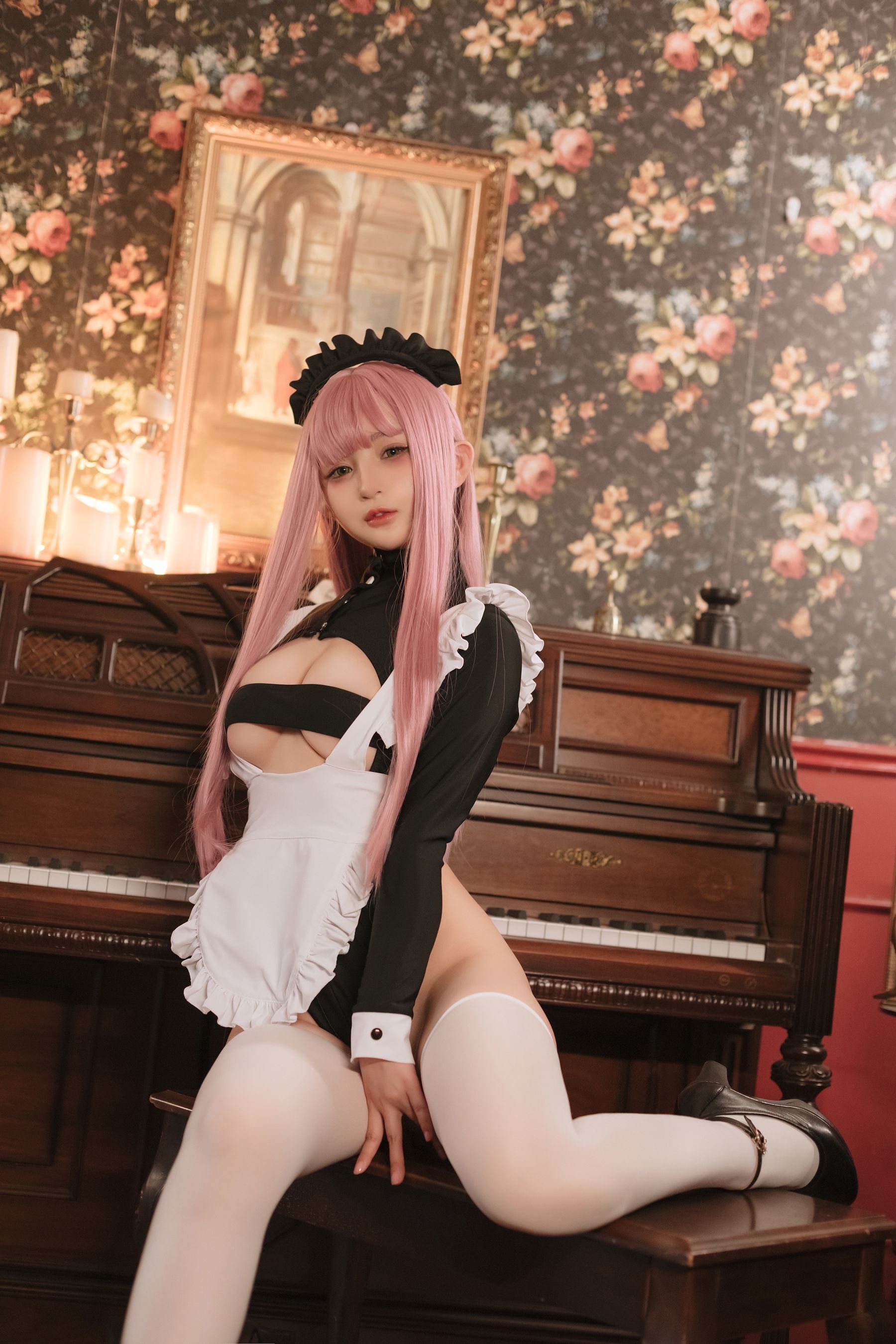 [COSPLAY] 桜井宁宁 – 复古女仆