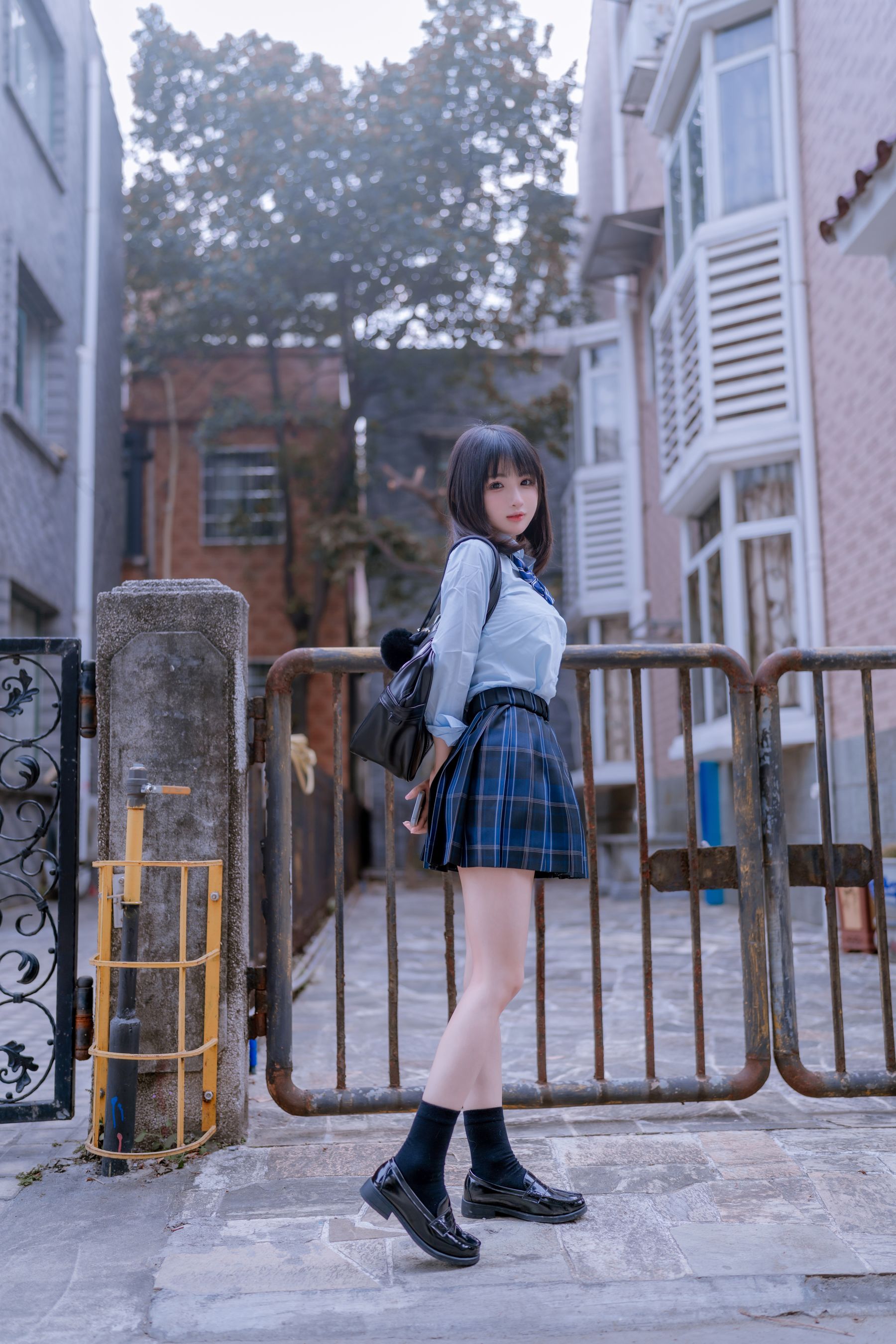 [COSPLAY] 桜井宁宁 – JK之居家