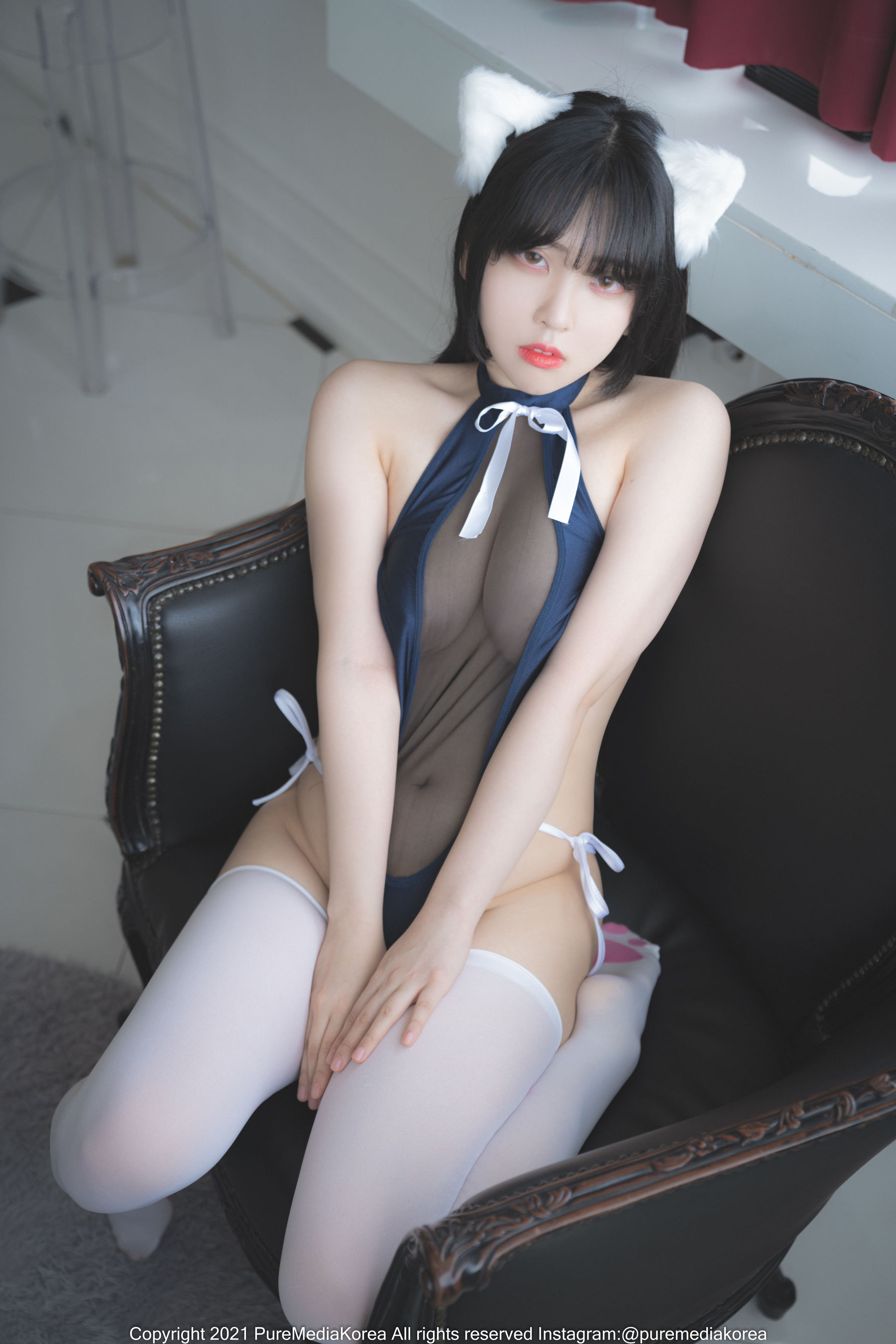 [PURE MEDIA] Song Hana 三色泳衣 [68P]
