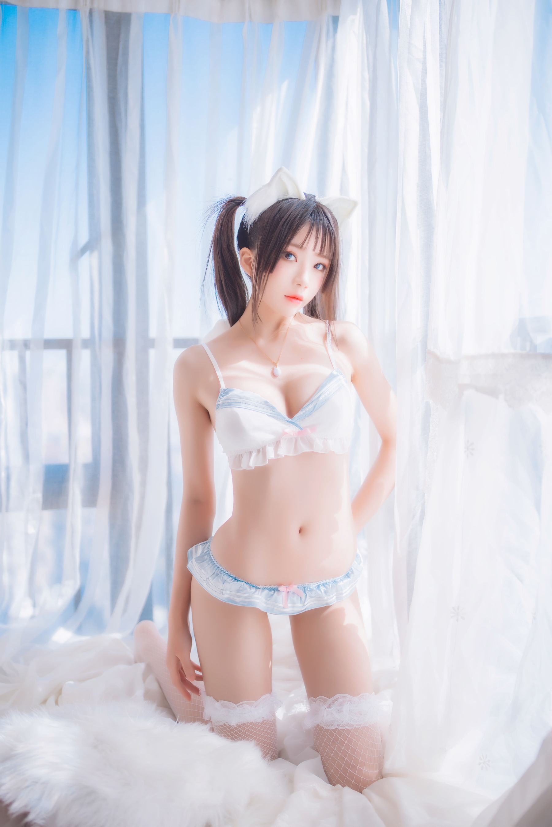 [COSPLAY] 桜桃喵 – 一只爱恋