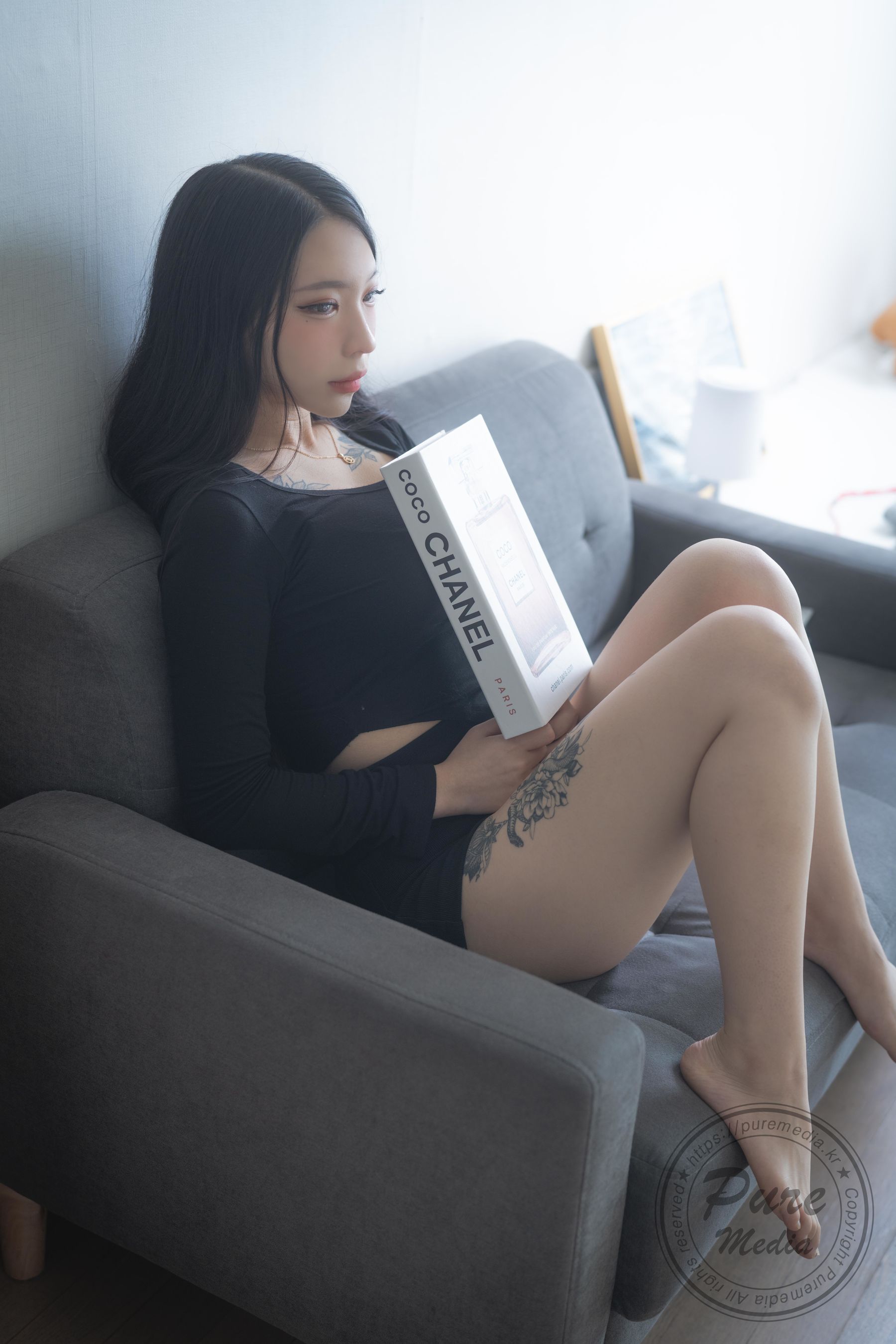 [PURE MEDIA] YeonHwa 黑衣女孩 [29P]