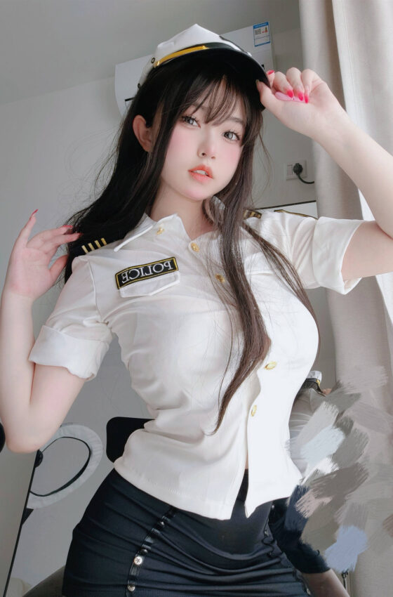[COSPLAY]女主K – 警察警长